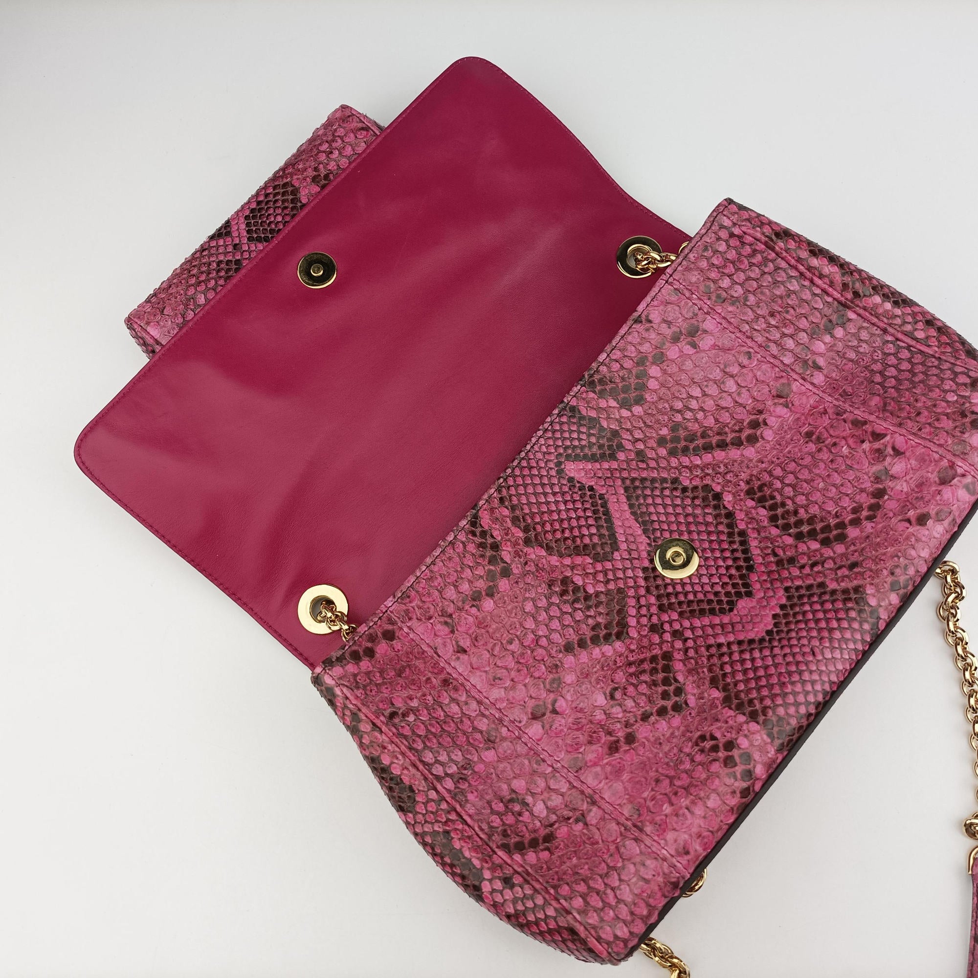 Pre-owned Dolce & Gabbana Exotic Leather Sicily Red×Black snakeskin  shoulderbag | stylenewstar