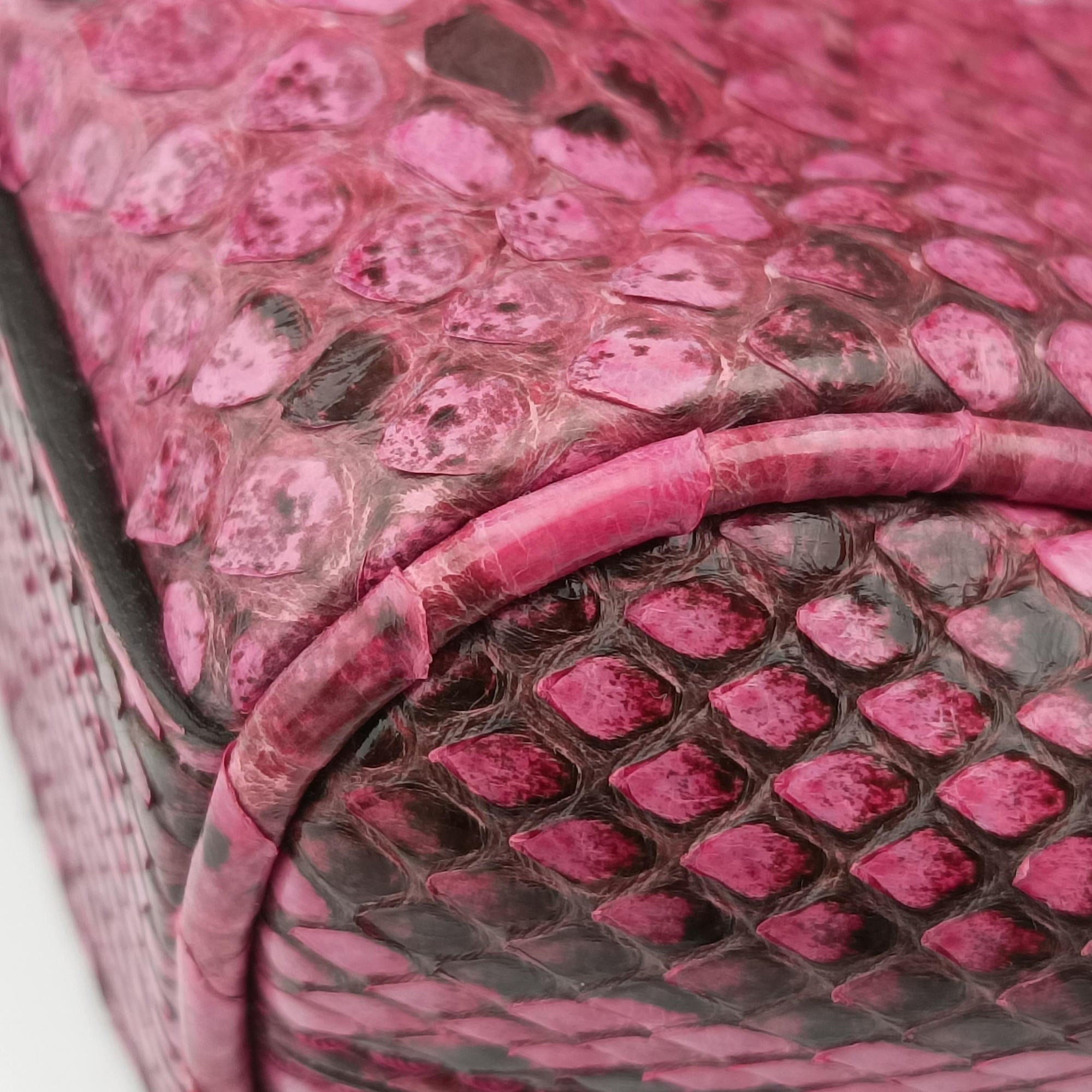 Pre-owned Dolce & Gabbana Exotic Leather Sicily Red×Black snakeskin  shoulderbag | stylenewstar