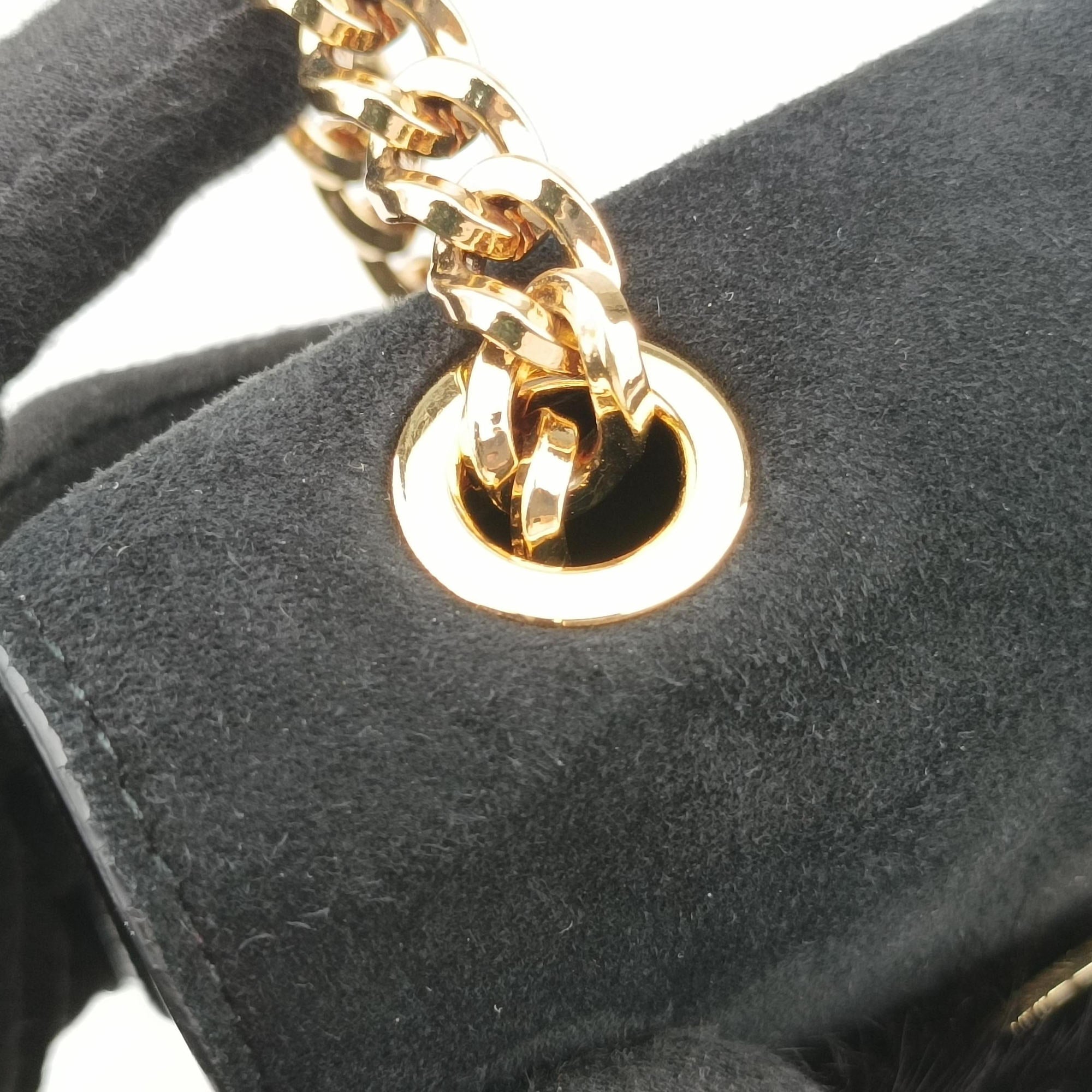 Pre-owned Ferragamo Vara Black Suede × Mink Fur  shoulderbag | stylenewstar
