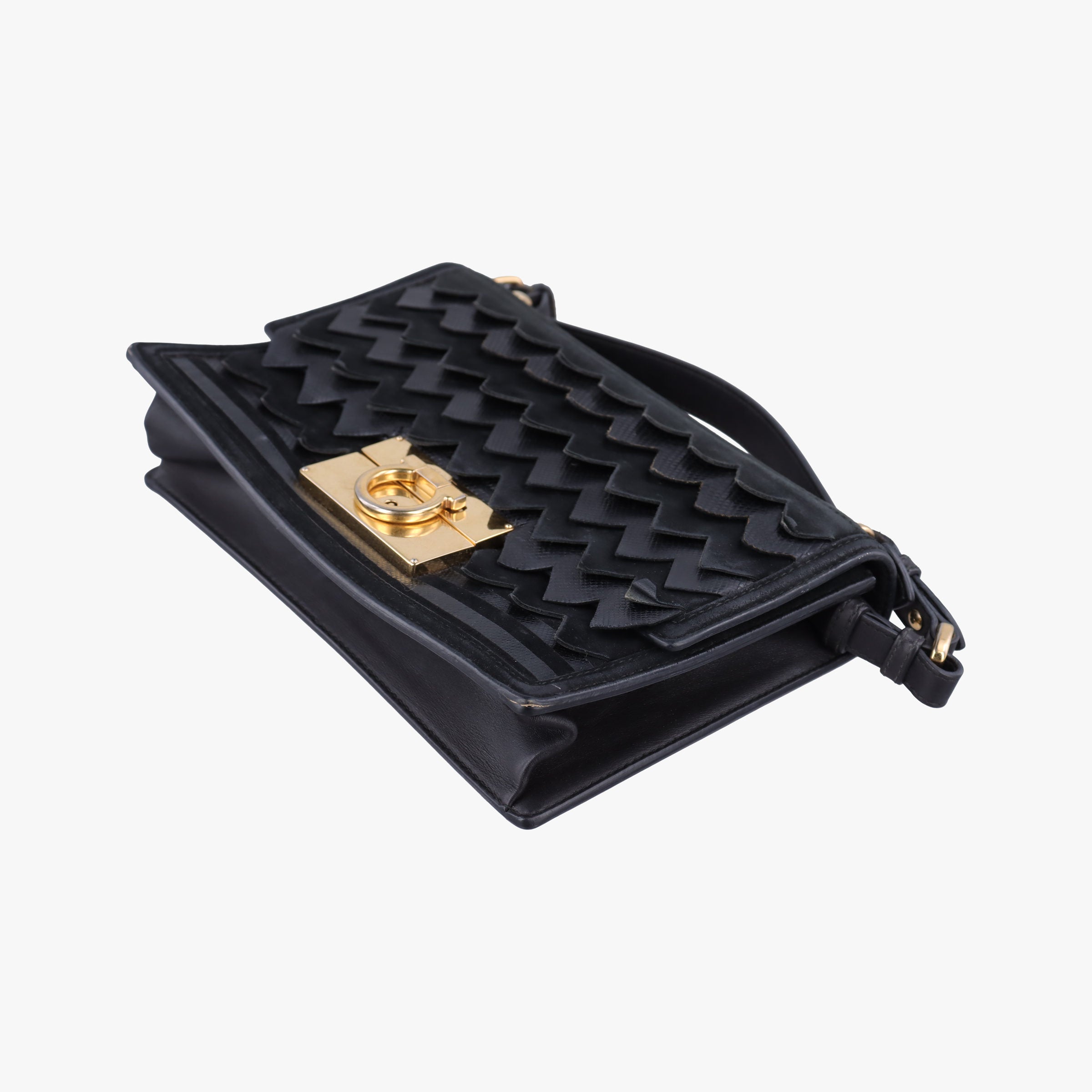 Pre-owned Ferragamo Gancini Black Leather×Suede  shoulderbag | stylenewstar
