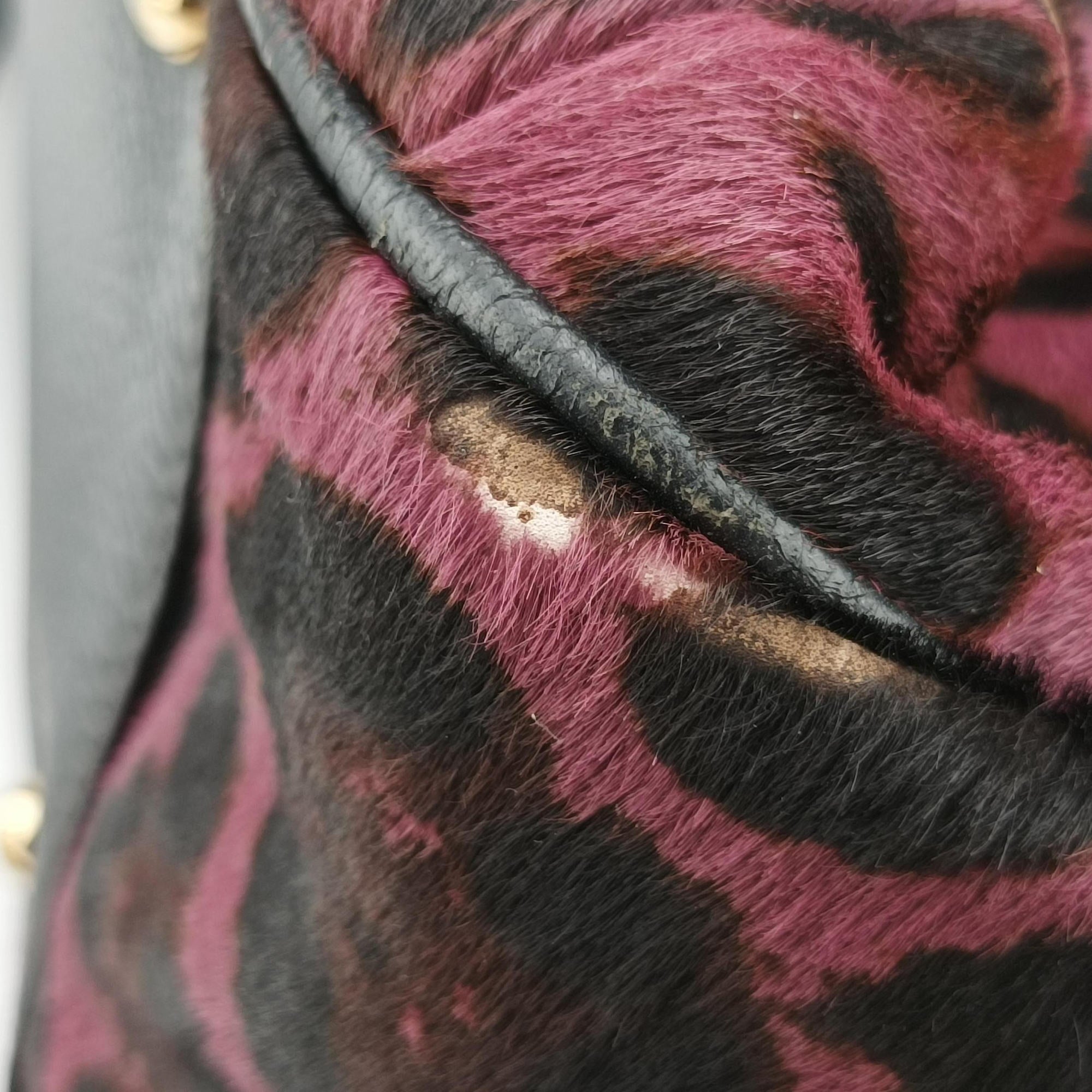 Pre-owned Dolce & Gabbana Leopard Print  Purple × Multicolour ponyhair  shoulderbag | stylenewstar