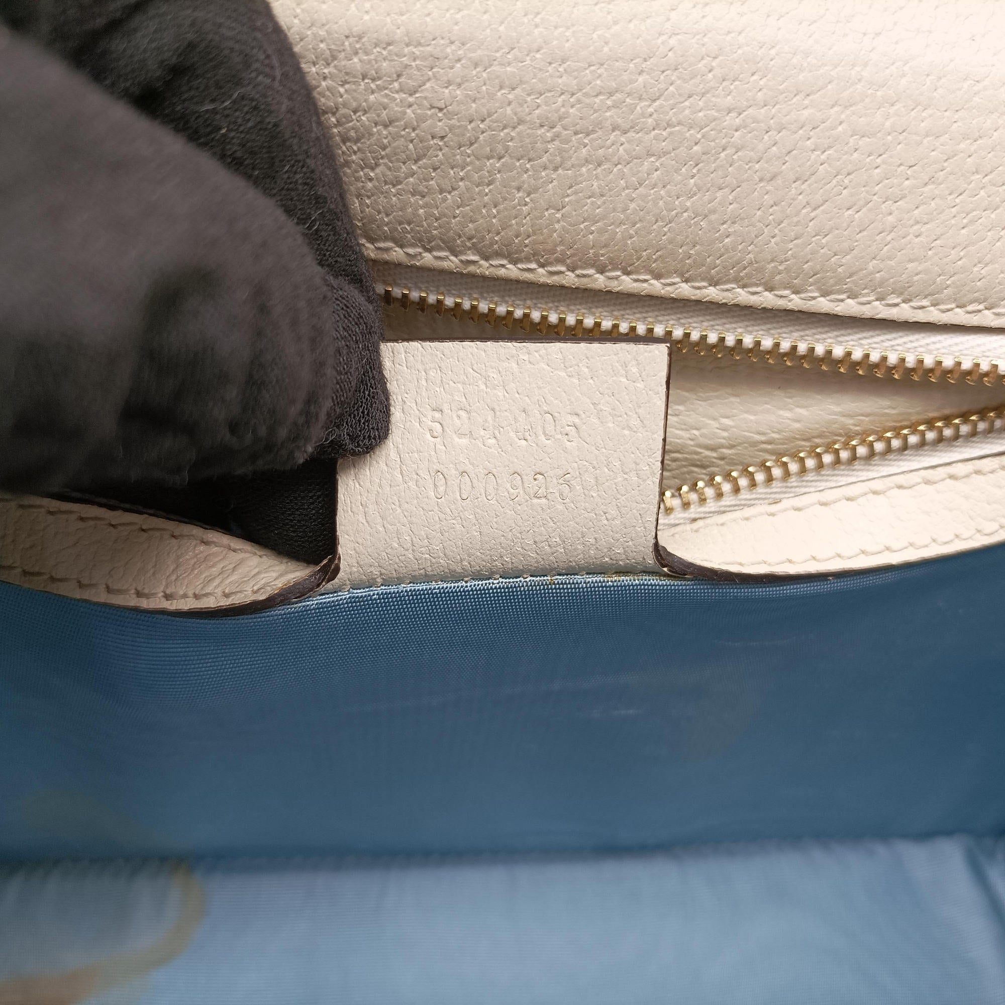 Vintage Gucci Sylvie Ivory×Navy×Red Leather 524405 shoulderbag | stylenewstar