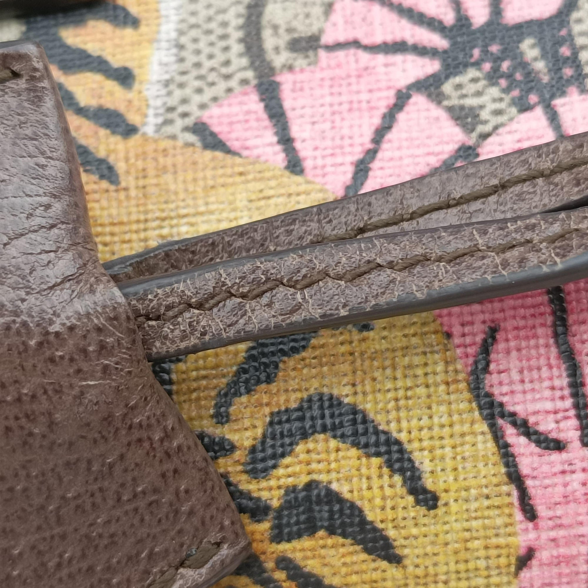 Pre-owned Gucci Padlock Brown PVC coated canvas 409487 shoulderbag | stylenewstar