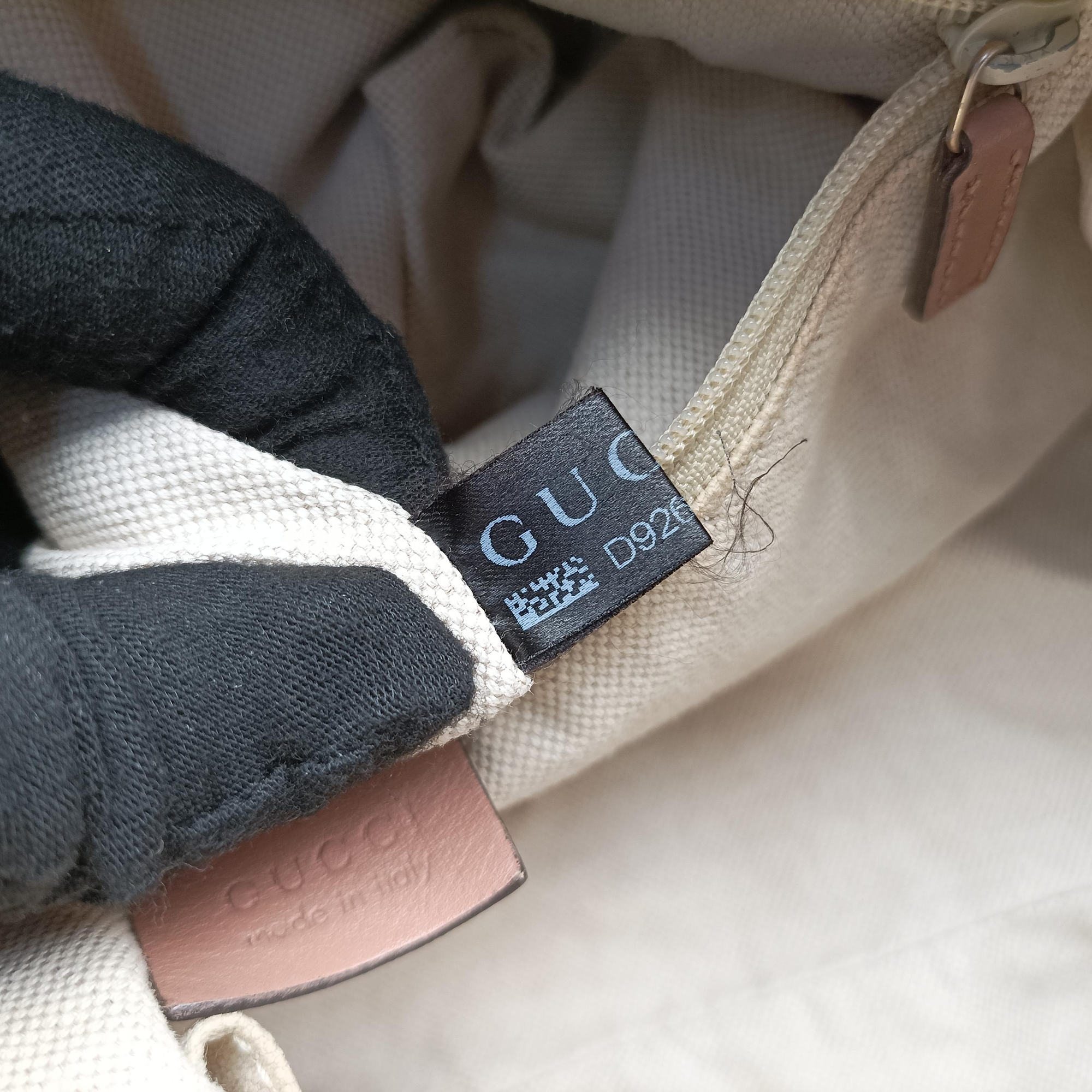 Secondhand Gucci Sukey Beige Leather 247902 shoulderbag | stylenewstar