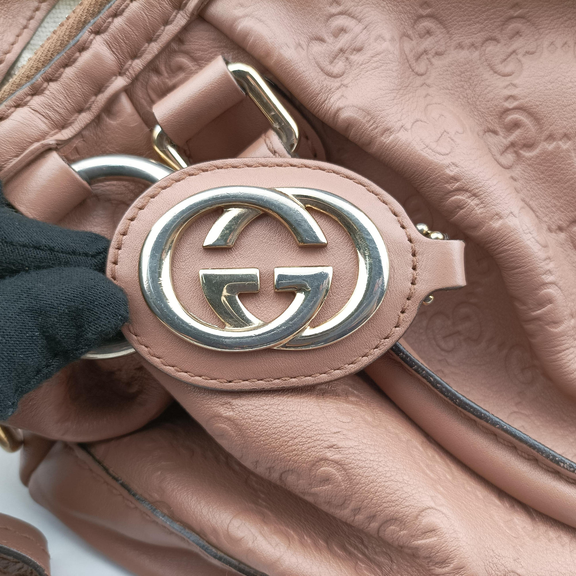 Secondhand Gucci Sukey Beige Leather 247902 shoulderbag | stylenewstar