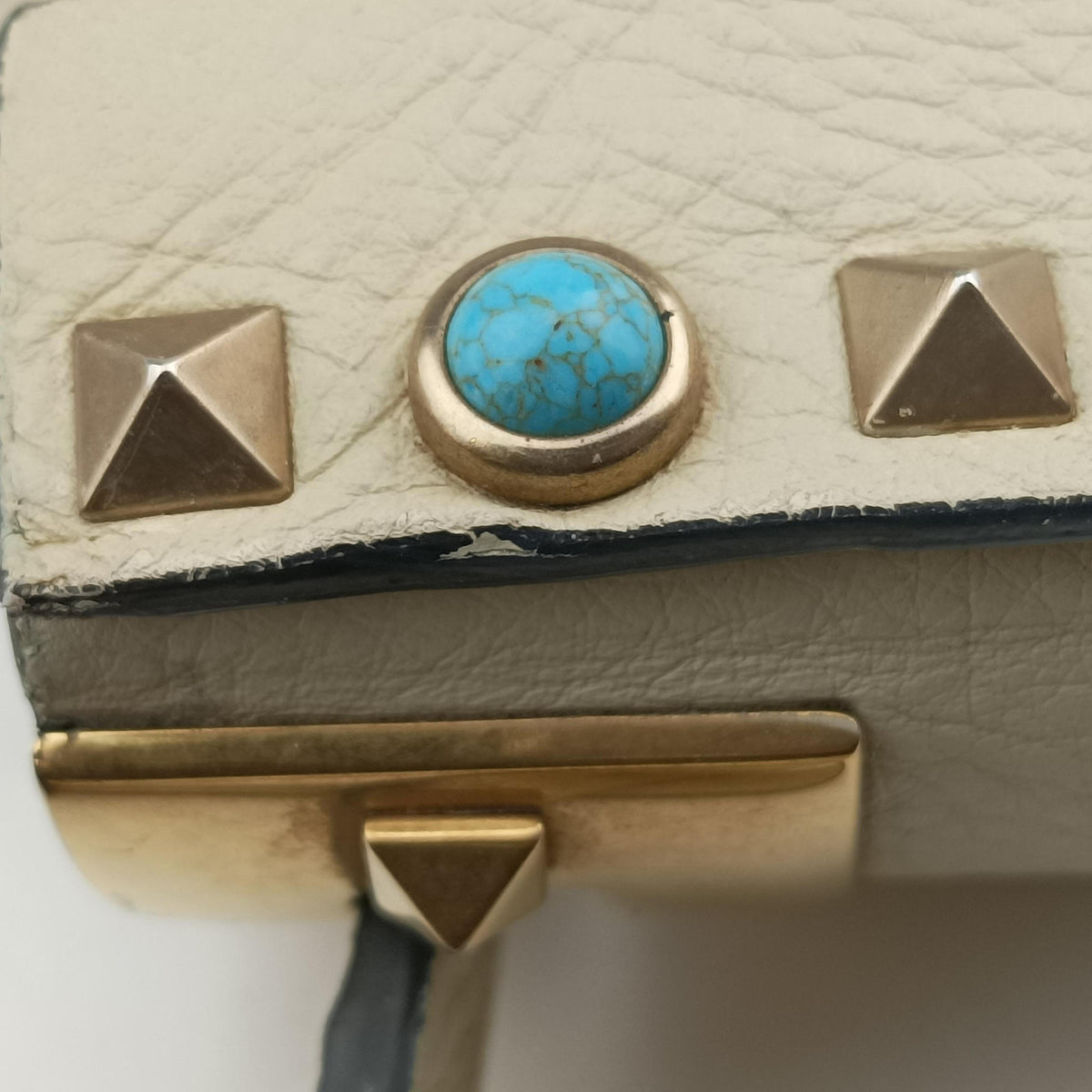 Pre-owned Valentino My Rockstud Rolling Flap Top Handle White Leather  shoulderbag | stylenewstar