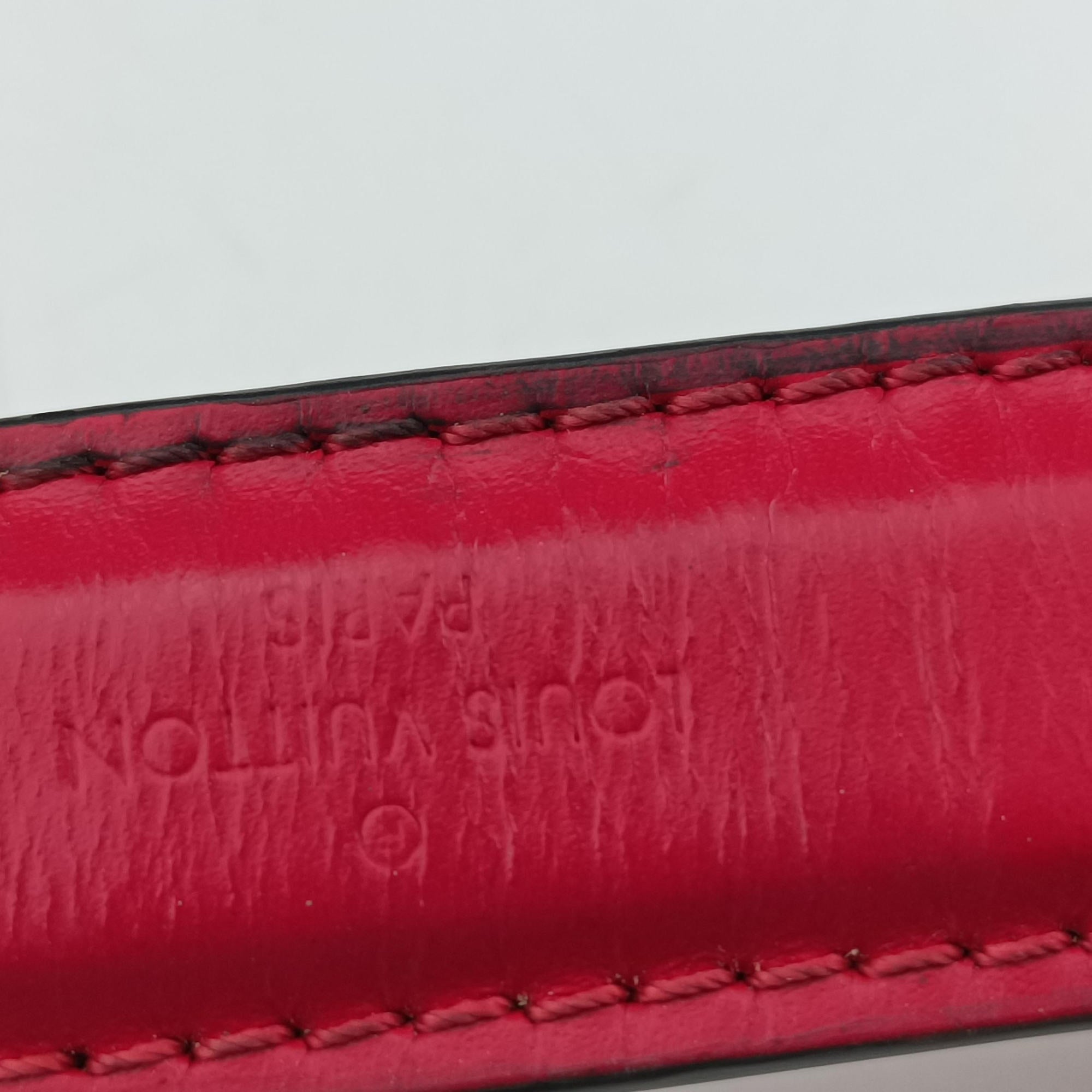 Pre-owned Louis Vuitton NeoNoe Red × White × Black Epi M55394 shoulderbag | stylenewstar