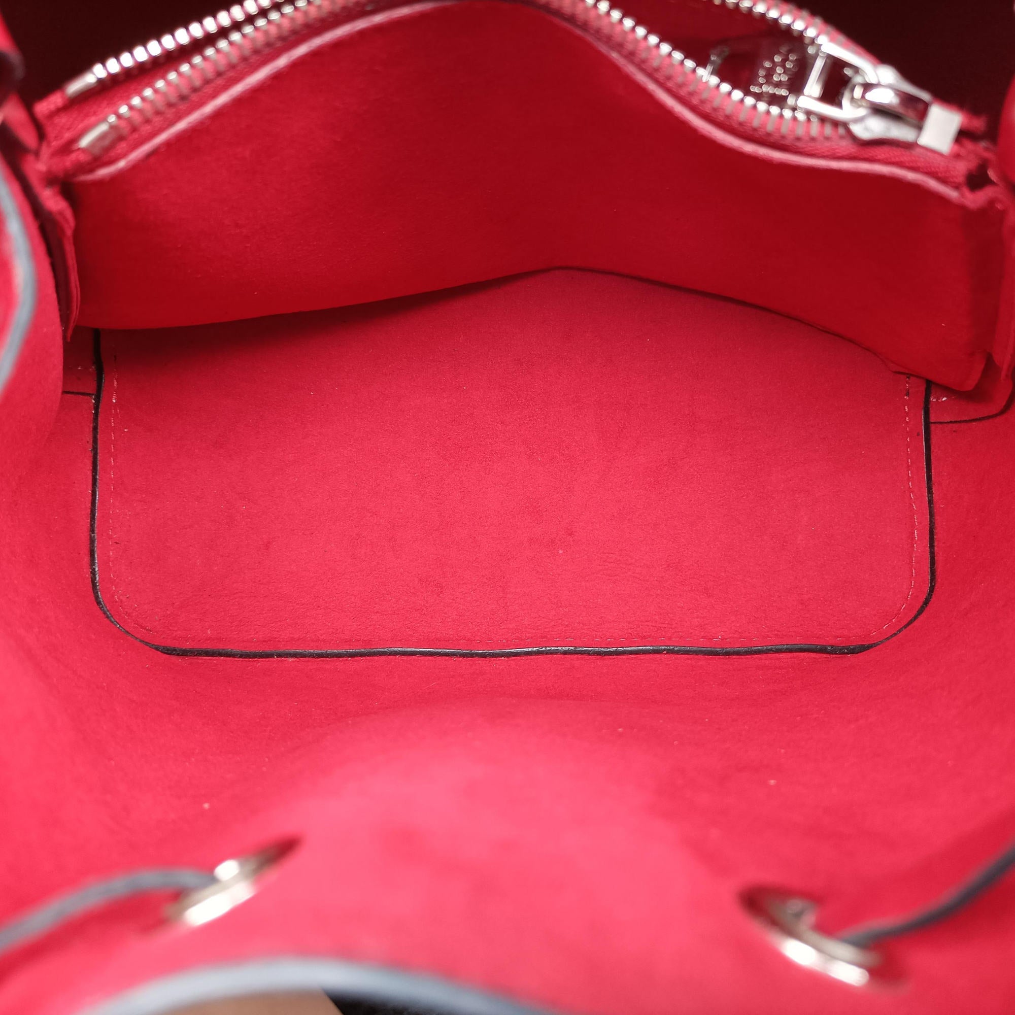 Pre-owned Louis Vuitton NeoNoe Red × White × Black Epi M55394 shoulderbag | stylenewstar
