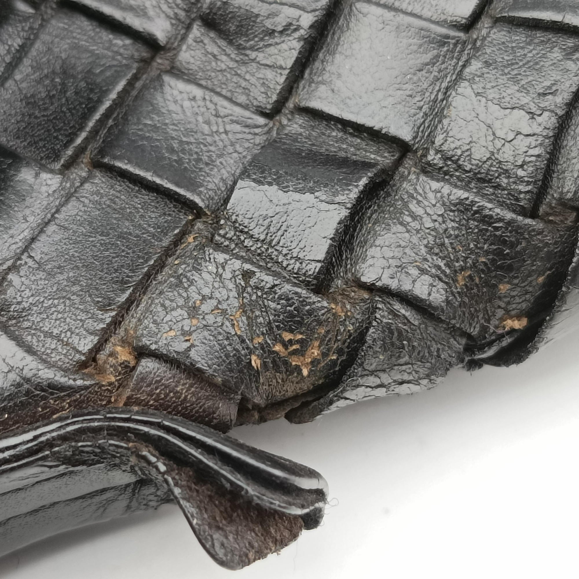 Pre-owned Bottega Veneta Intrecciato Black lambskin  shoulderbag | stylenewstar