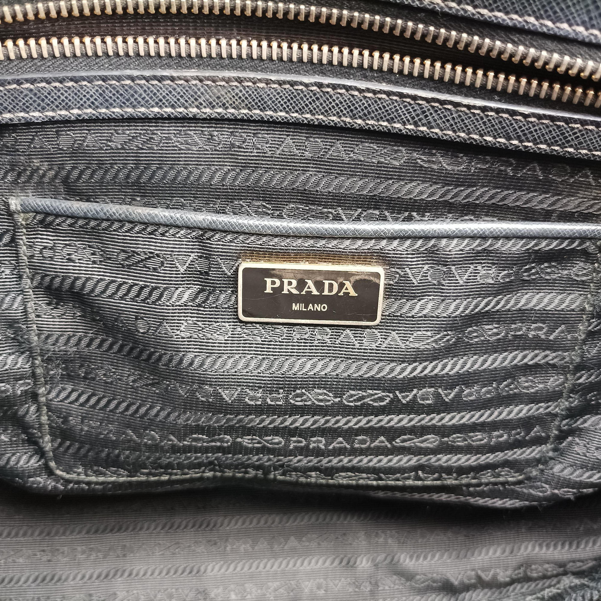 Pre-owned Prada Galleria Black SAFFIANO Leather BN2274 handbag | stylenewstar