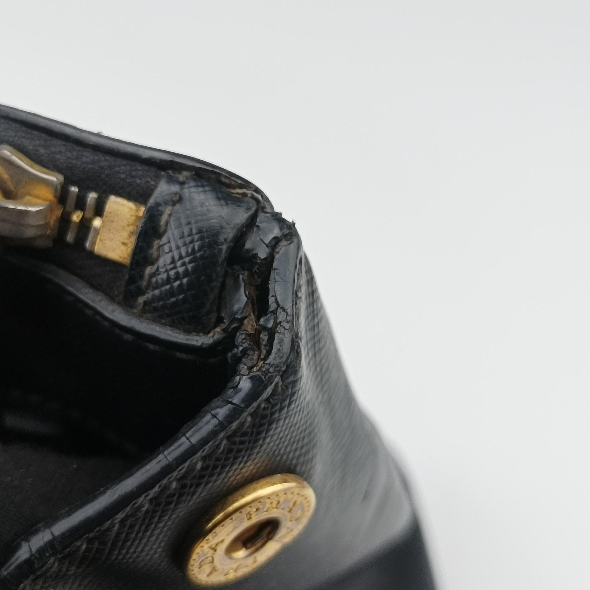 Pre-owned Prada Galleria Black SAFFIANO Leather BN2274 handbag | stylenewstar