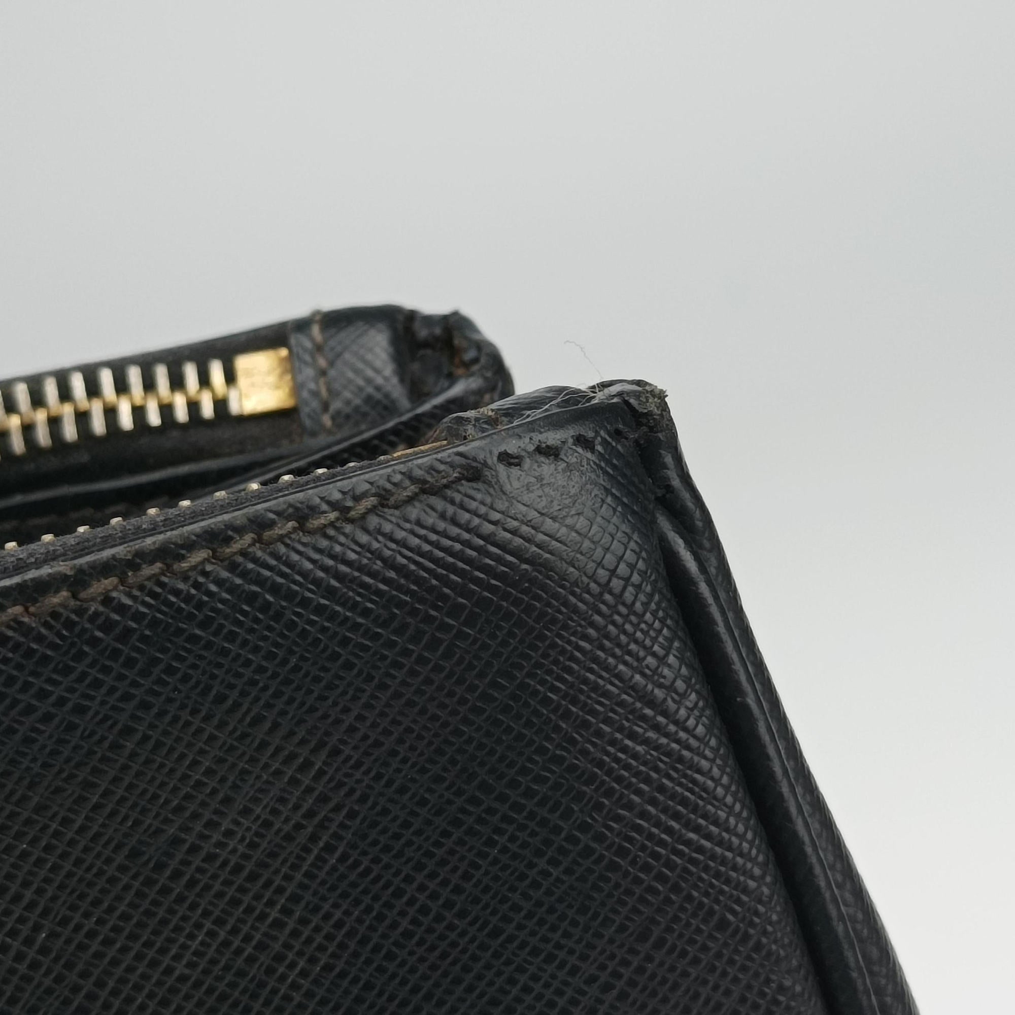 Pre-owned Prada Galleria Black SAFFIANO Leather BN2274 handbag | stylenewstar