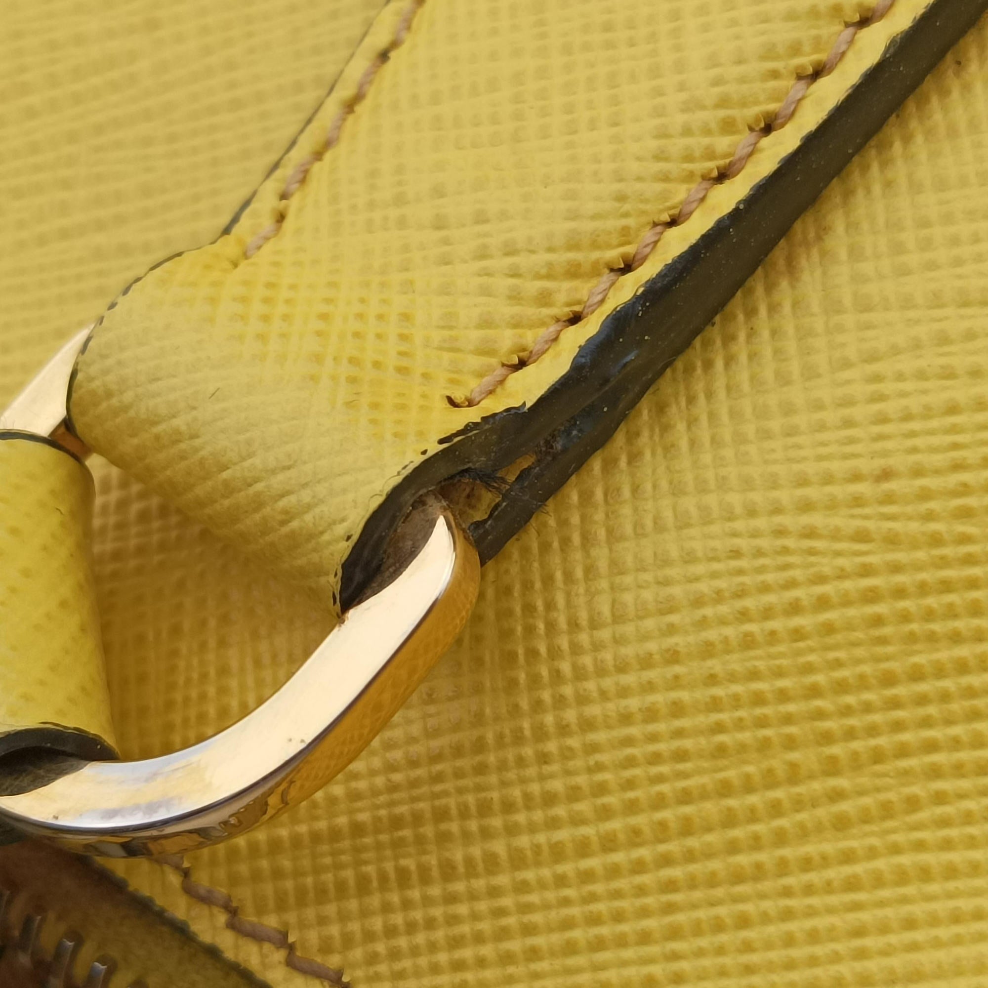 Vintage Prada Galleria Yellow SAFFIANO Leather BN2274 shoulderbag | stylenewstar