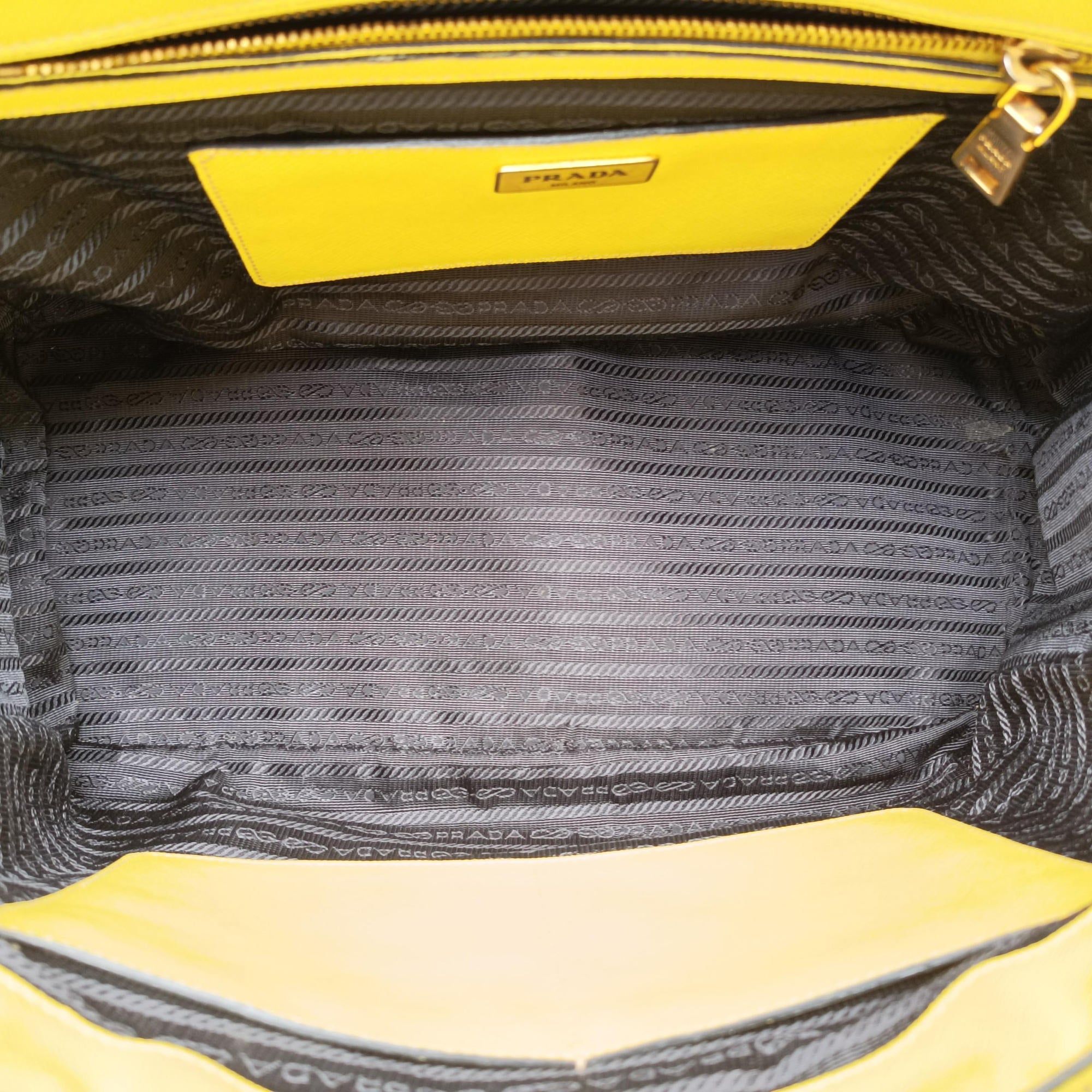 Vintage Prada Galleria Yellow SAFFIANO Leather BN2274 shoulderbag | stylenewstar