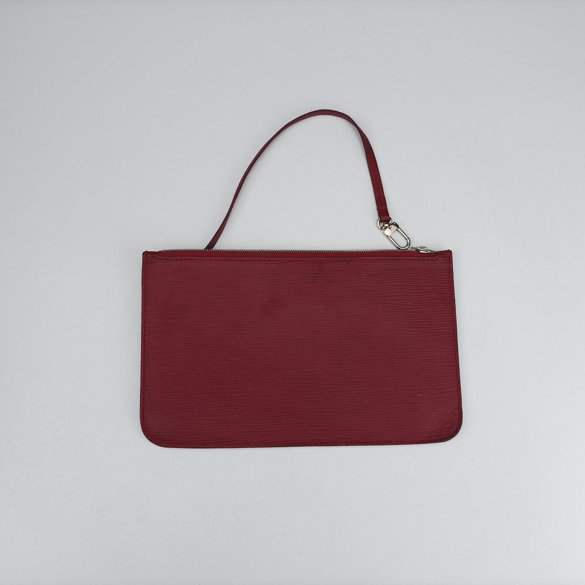 Secondhand Louis Vuitton Neverfull MM Fuchsia EPI M40882 handbag | stylenewstar