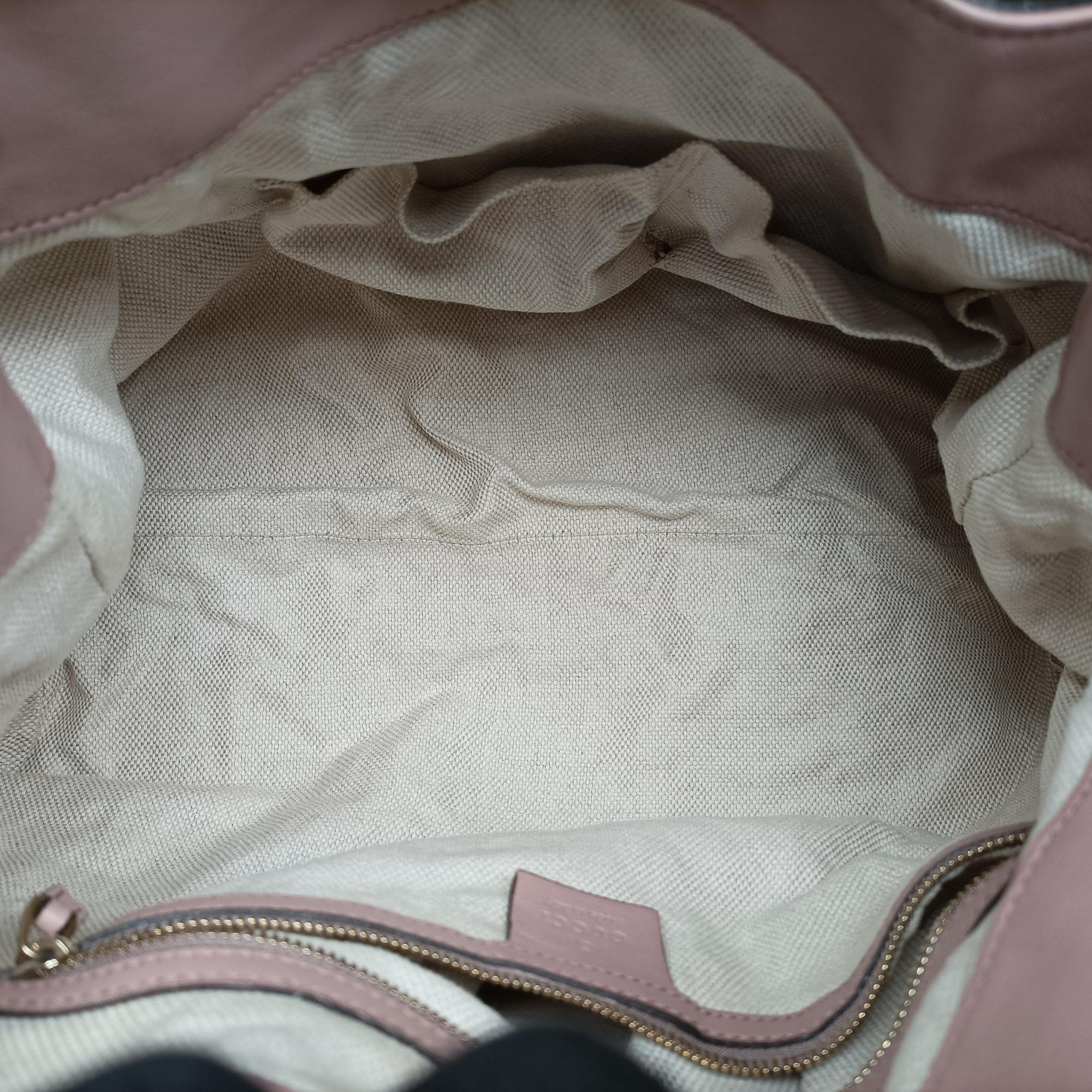 Pre-owned Gucci Soho Beige Patent Leather 308982 shoulderbag | stylenewstar