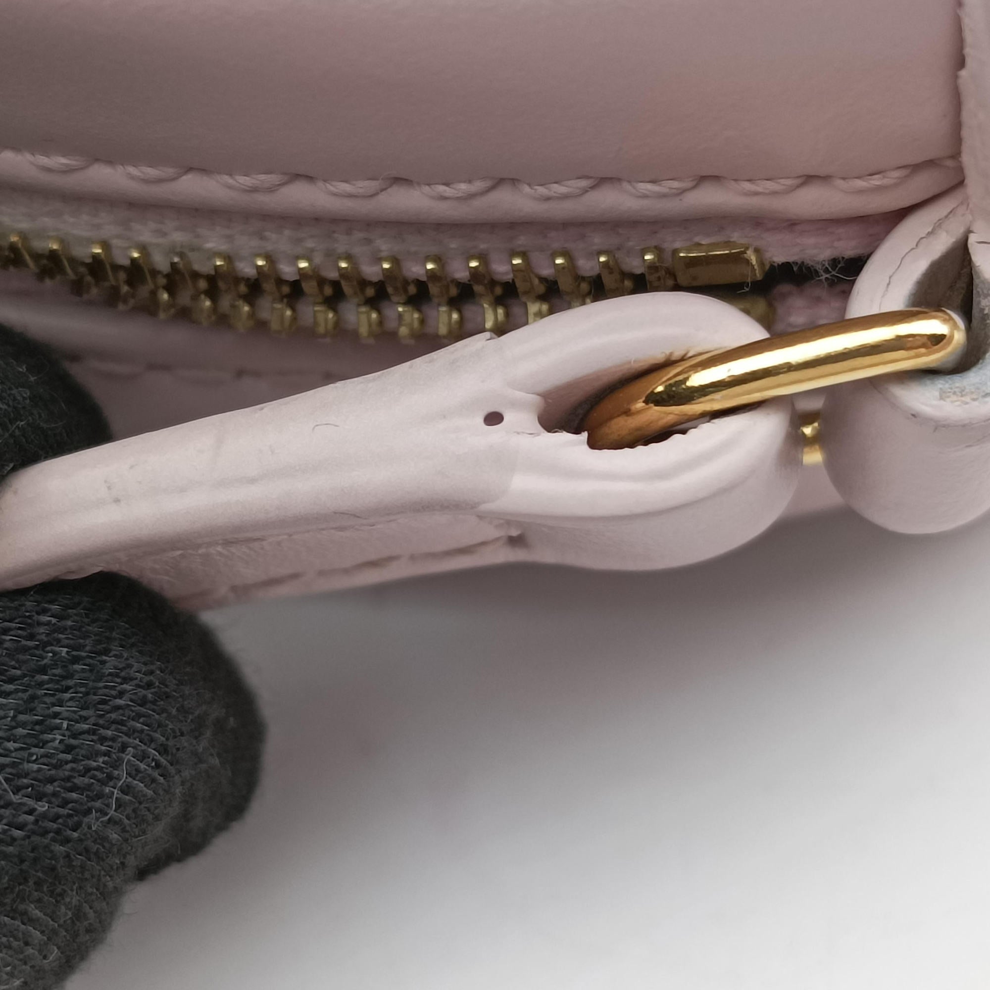 Pre-owned Celine Oval Purse Cuir Triomphe Pink Leather  shoulderbag | stylenewstar