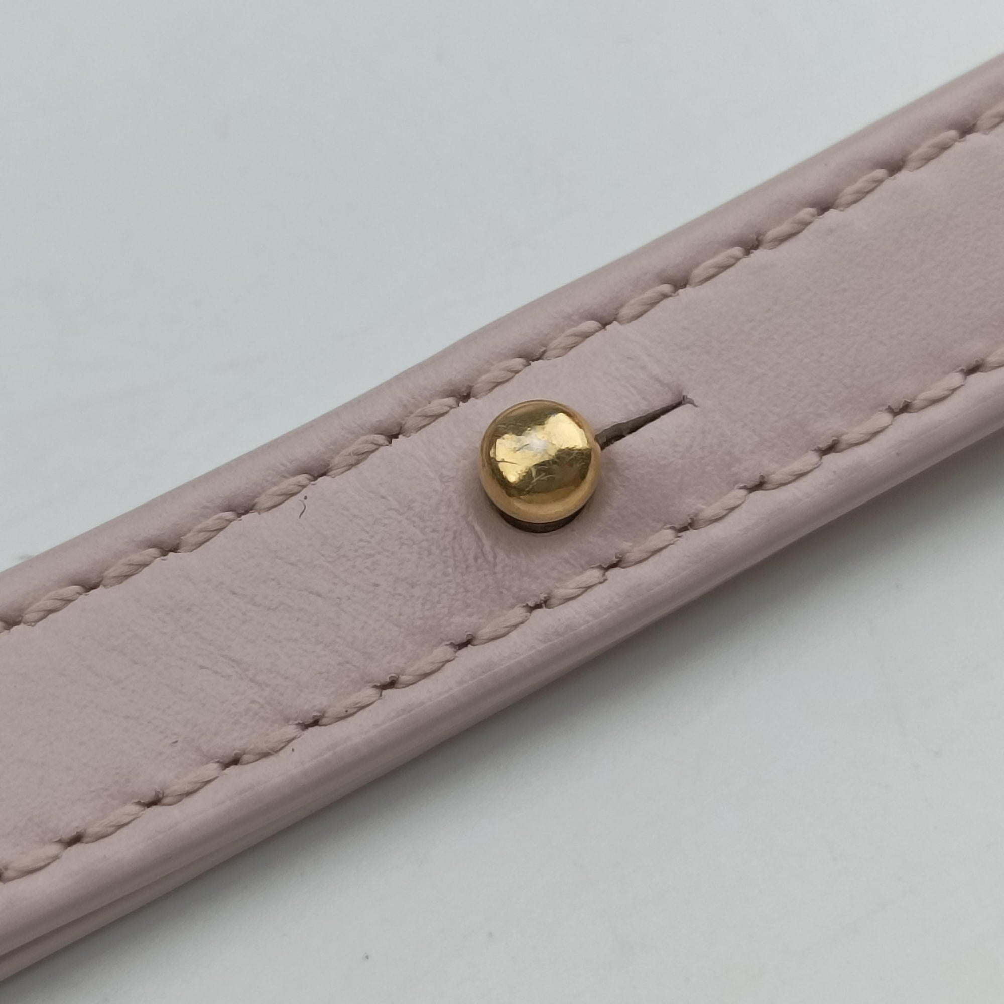 Pre-owned Celine Oval Purse Cuir Triomphe Pink Leather  shoulderbag | stylenewstar