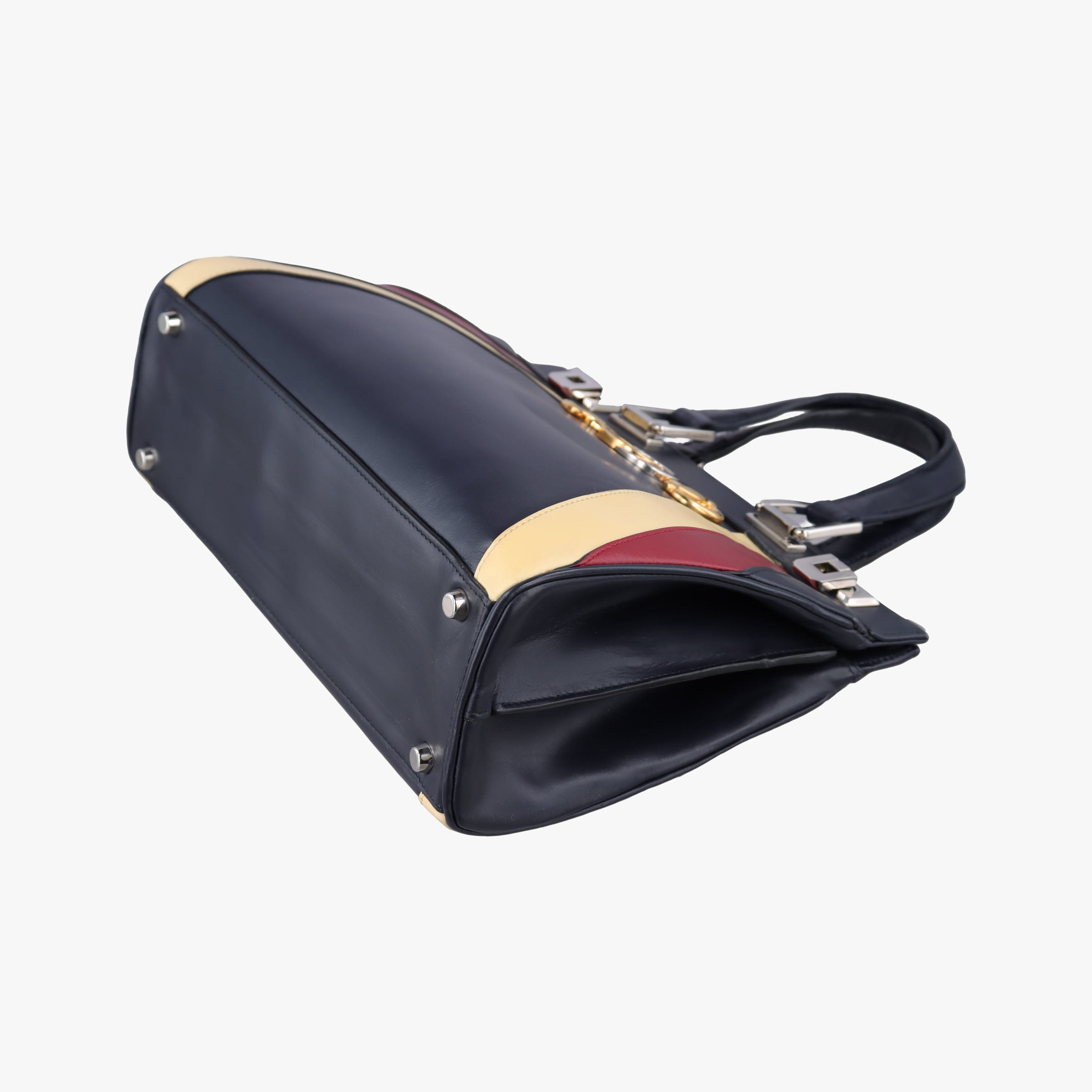 Pre-owned Gucci Zumi Navy × Beige × Bordeaux Leather 569712 shoulderbag | stylenewstar