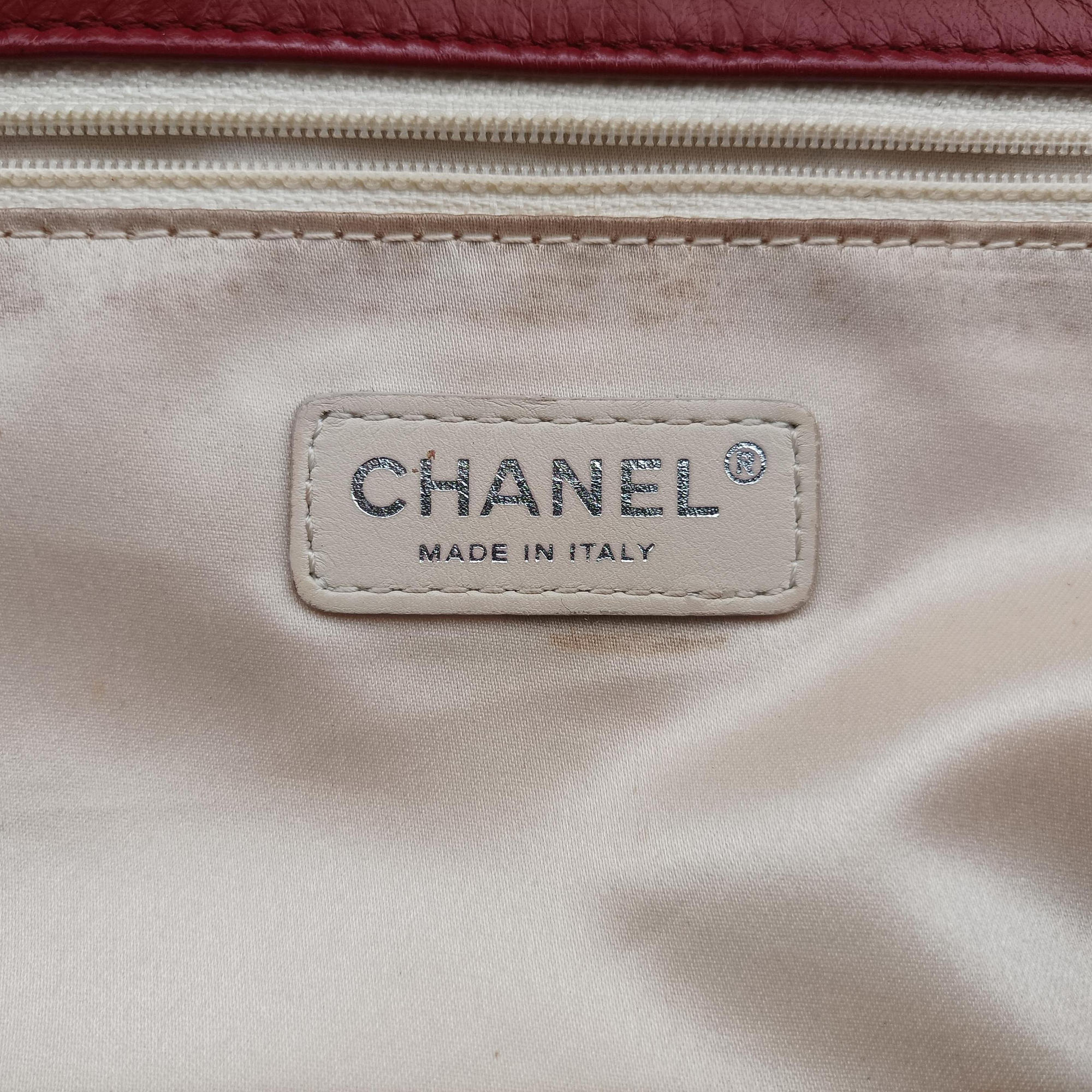 Secondhand Chanel East West Burgundy lambskin×leather A37694 shoulderbag | stylenewstar