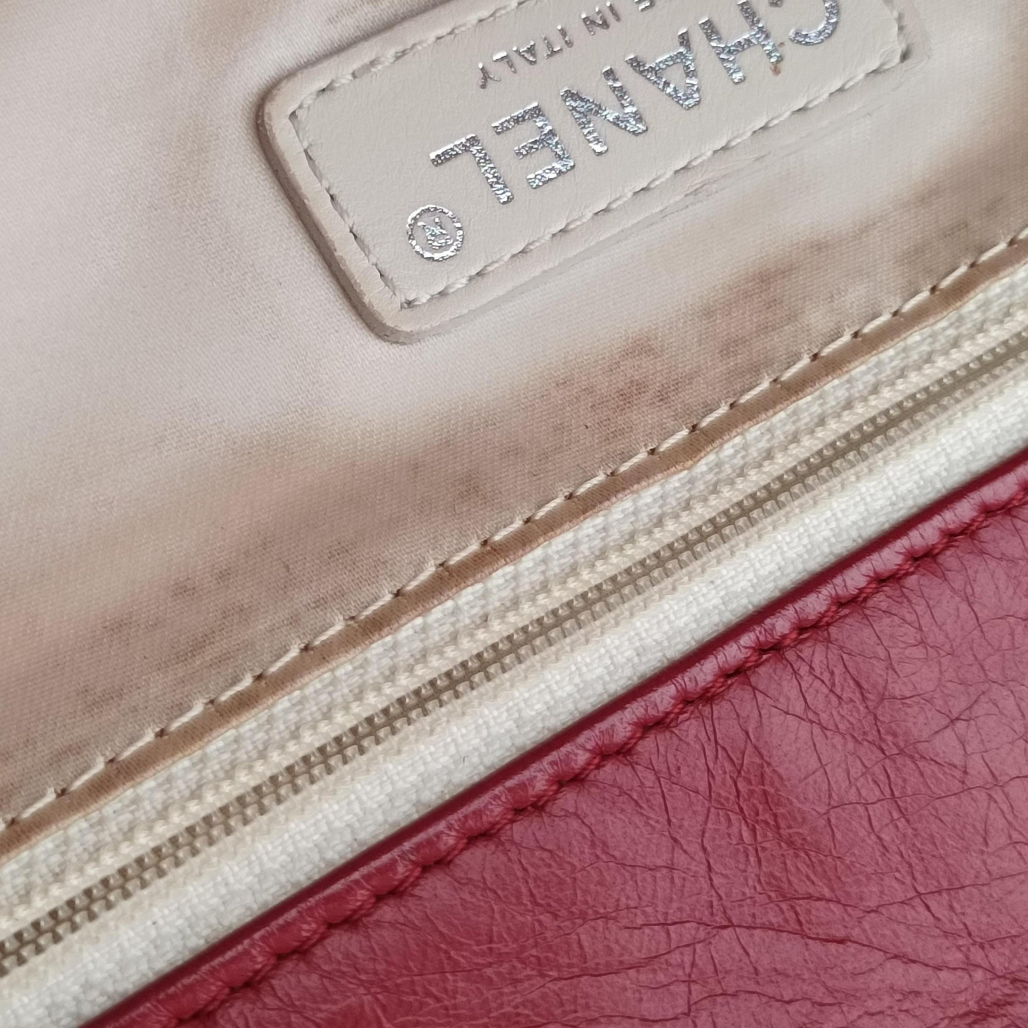 Secondhand Chanel East West Burgundy lambskin×leather A37694 shoulderbag | stylenewstar