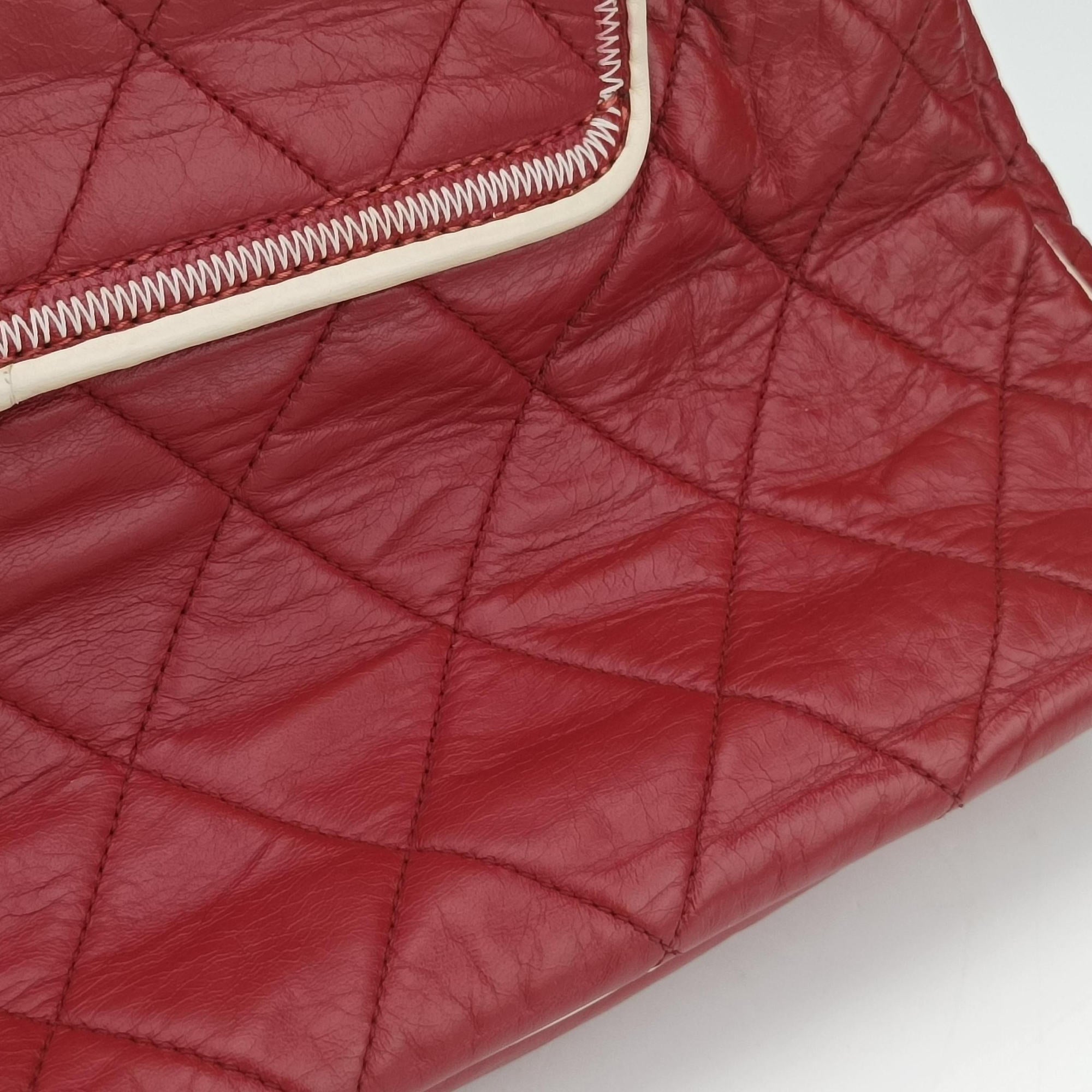 Secondhand Chanel East West Burgundy lambskin×leather A37694 shoulderbag | stylenewstar