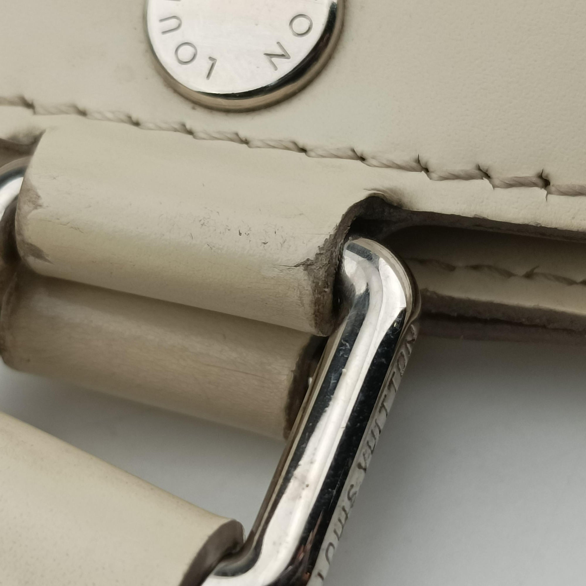 Pre-owned Louis Vuitton Brea MM IVOIRE EPI M40330 shoulderbag | stylenewstar