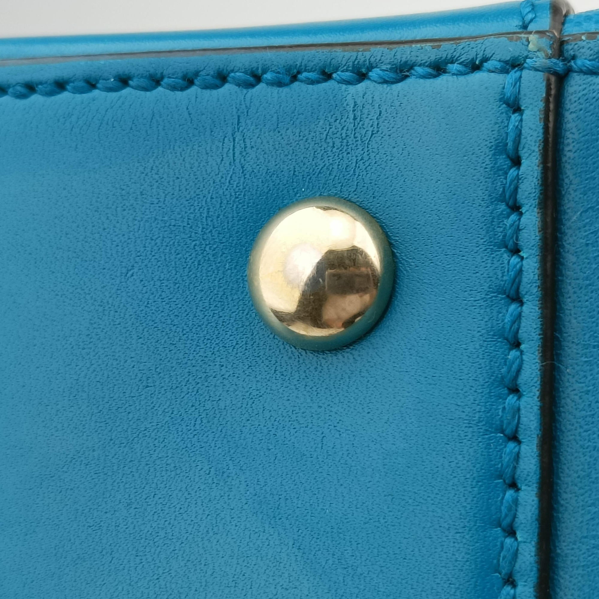 Pre-owned Gucci Bright Diamante Blue Leather 354332 shoulderbag | stylenewstar