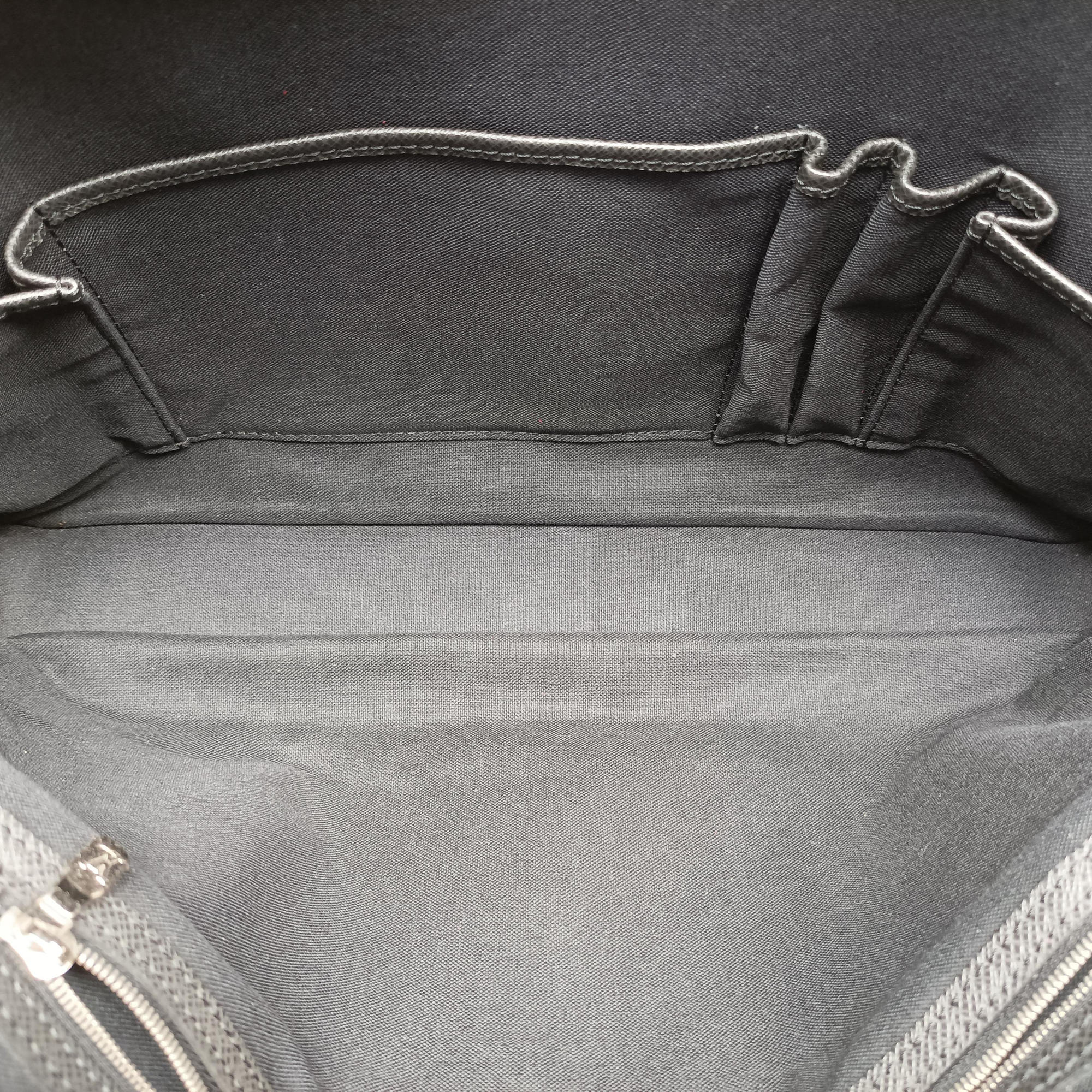 Pre-owned Louis Vuitton IGOR Ardoise Taiga M31172 handbag | stylenewstar