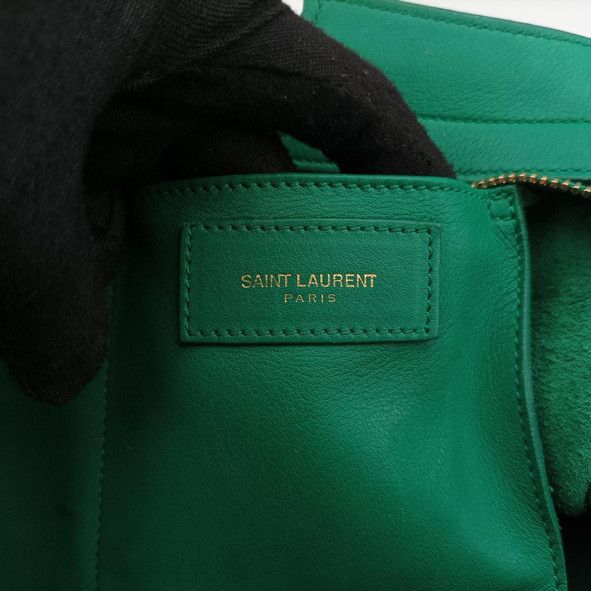Pre-owned Yves Saint Laurent Y Ligne Petit Cabas Green Leather 311210 shoulderbag | stylenewstar