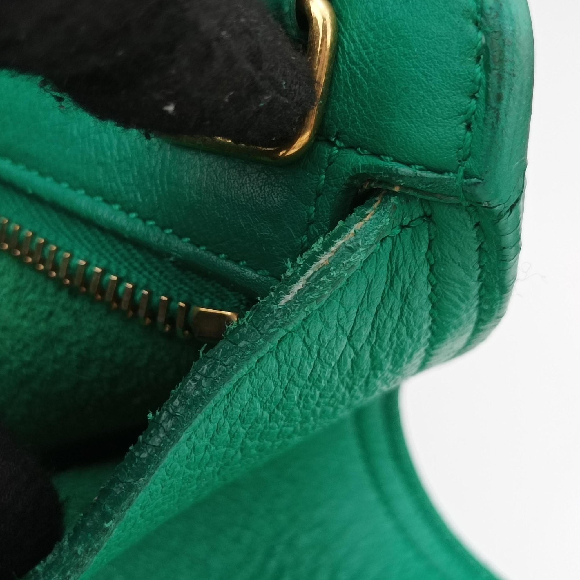 Pre-owned Yves Saint Laurent Y Ligne Petit Cabas Green Leather 311210 shoulderbag | stylenewstar