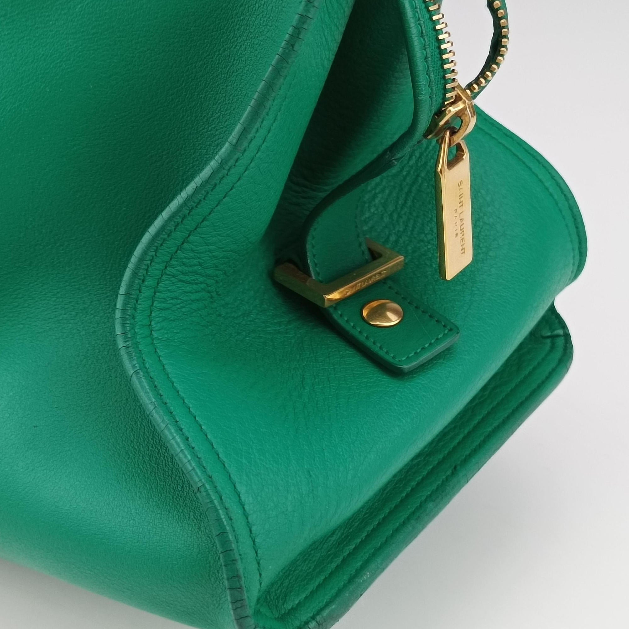 Pre-owned Yves Saint Laurent Y Ligne Petit Cabas Green Leather 311210 shoulderbag | stylenewstar