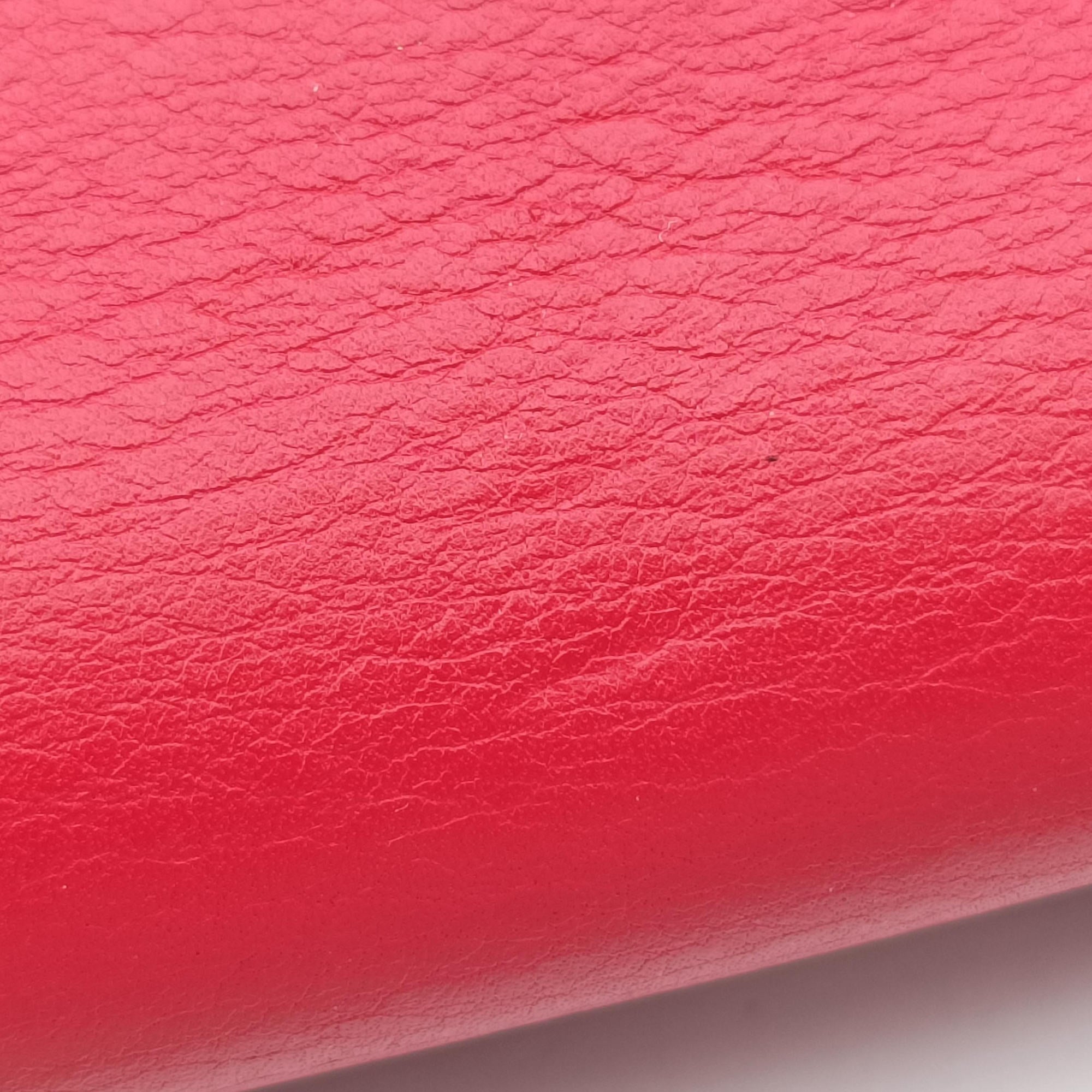 Pre-owned Gucci Emily Red Leather 283063 shoulderbag | stylenewstar