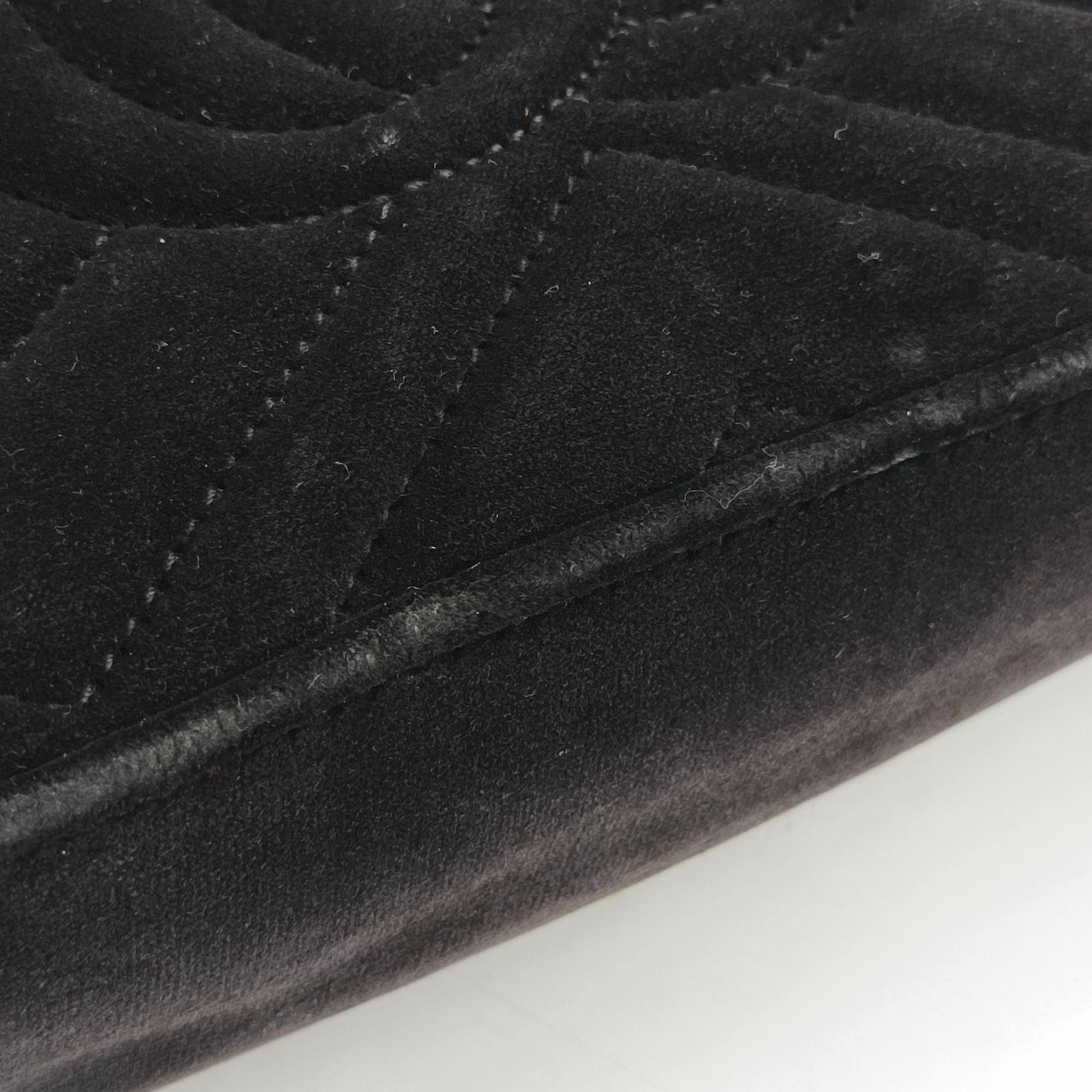 Pre-owned Gucci GG Marmont Black velour 447632 shoulderbag | stylenewstar