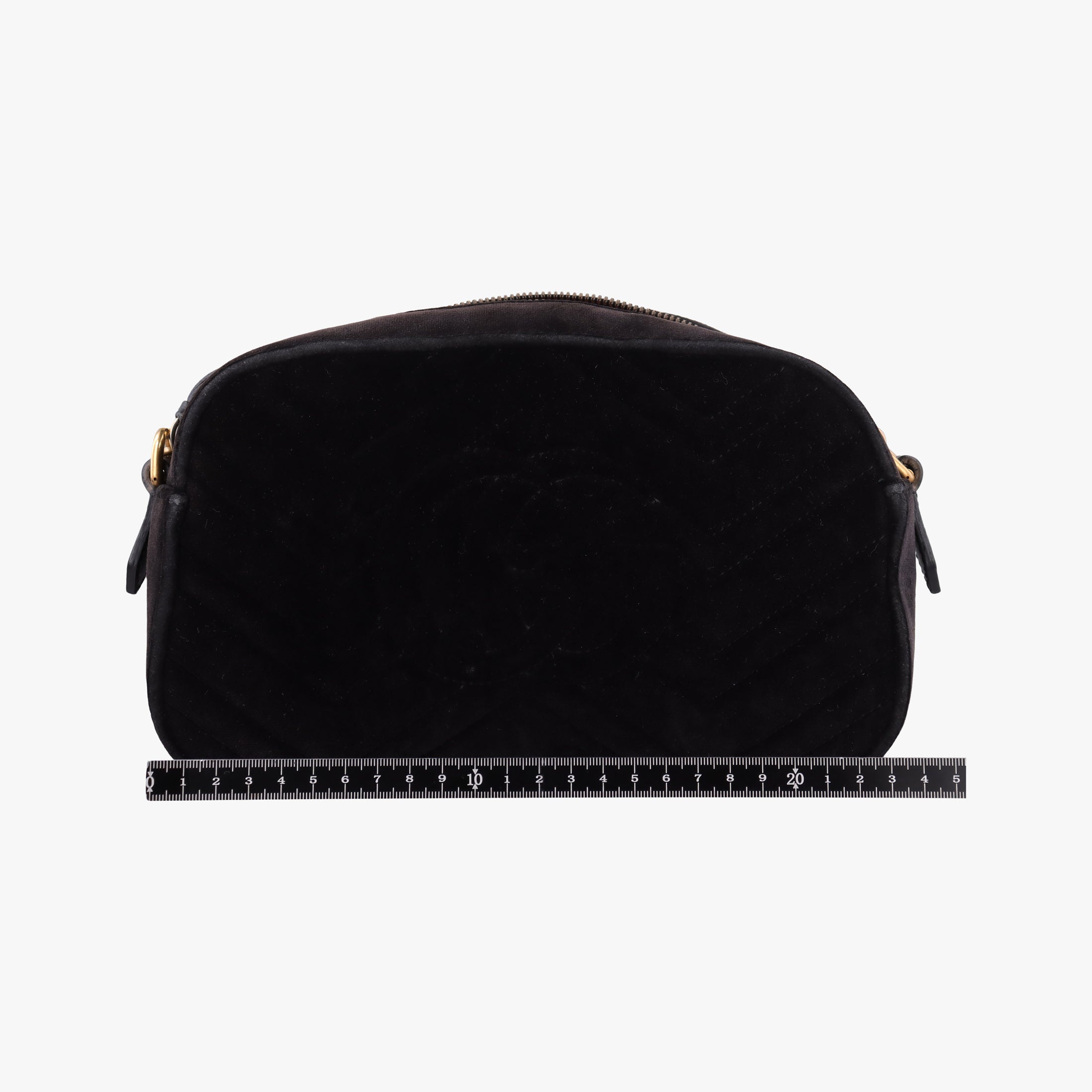 Pre-owned Gucci GG Marmont Black velour 447632 shoulderbag | stylenewstar