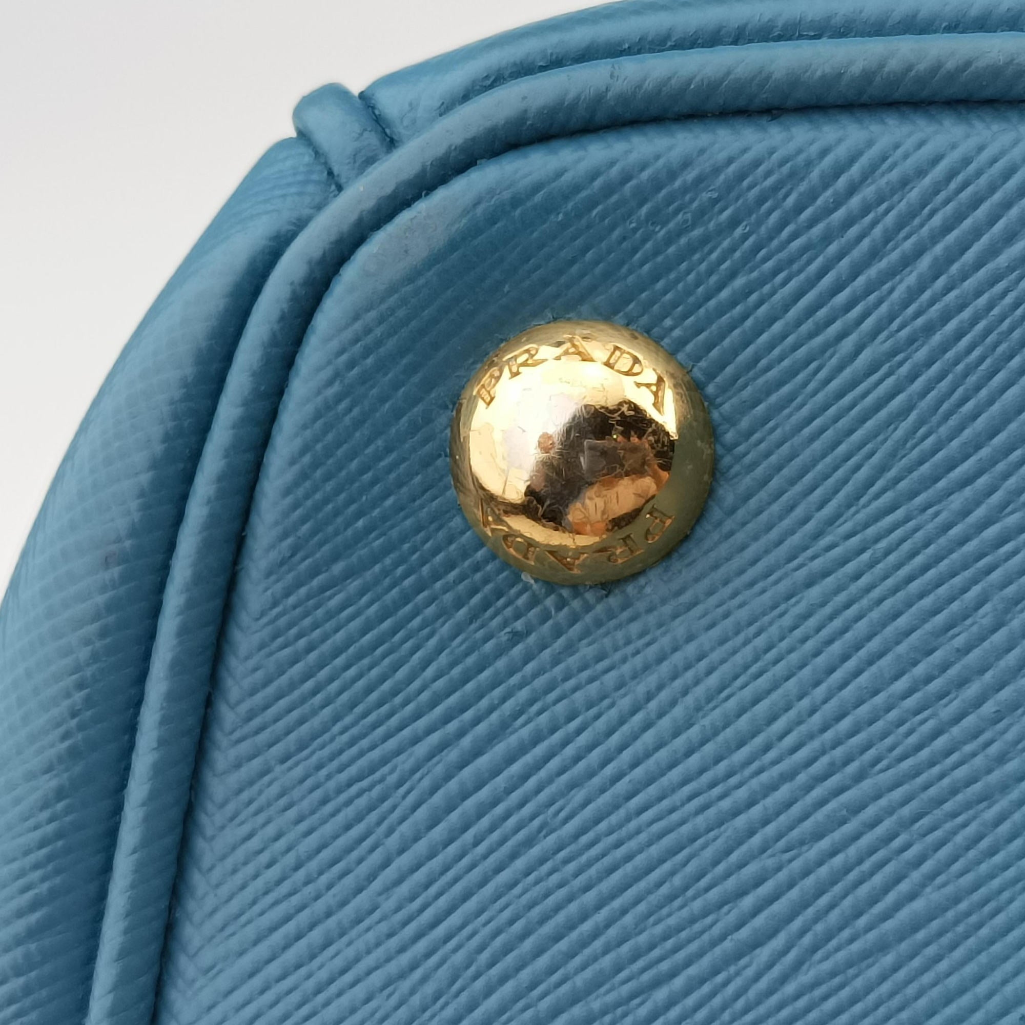 Pre-owned Prada Galleria Blue SAFFIANO Leather BN2274 shoulderbag | stylenewstar