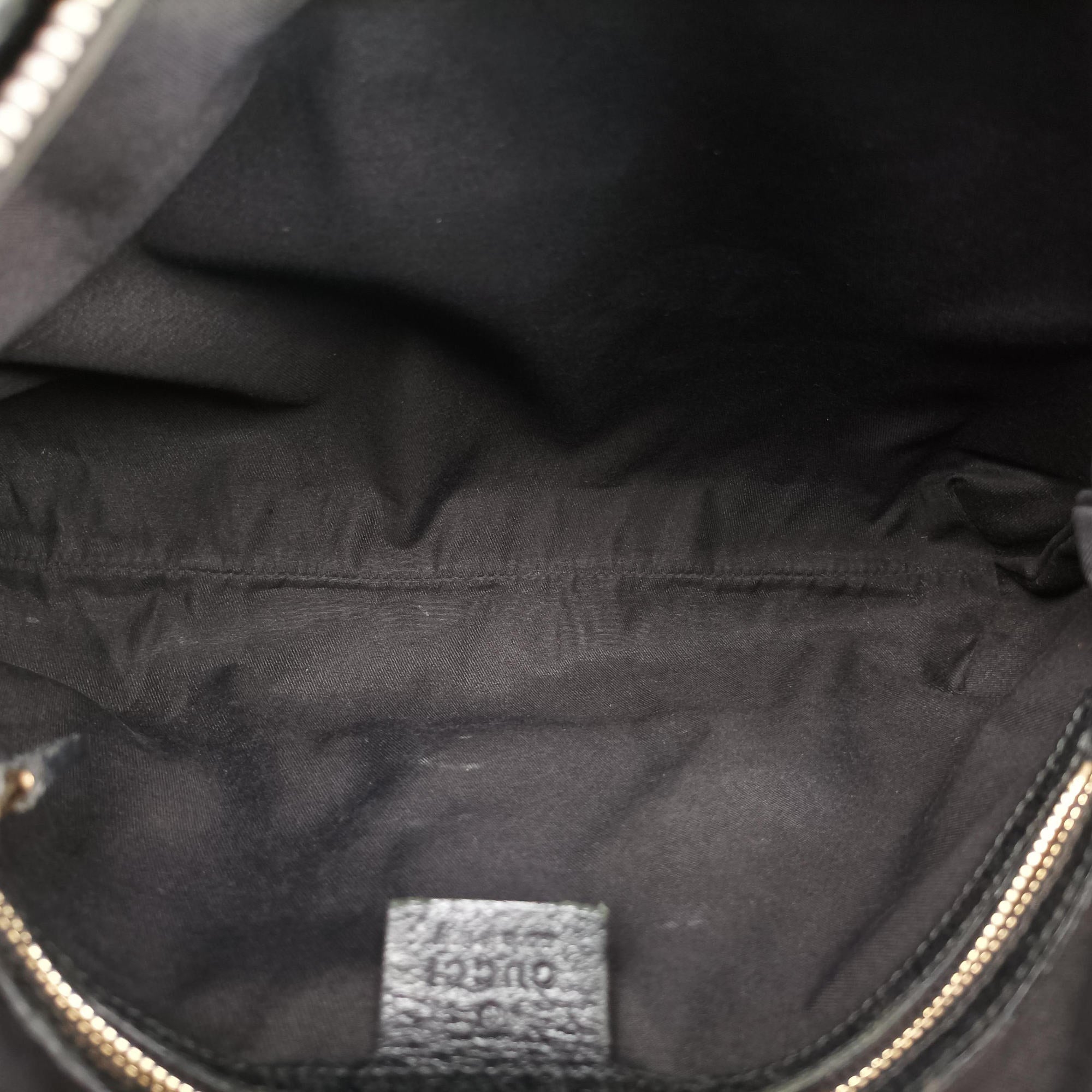 Pre-owned Gucci Hobo Black canvas 145826 shoulderbag | stylenewstar