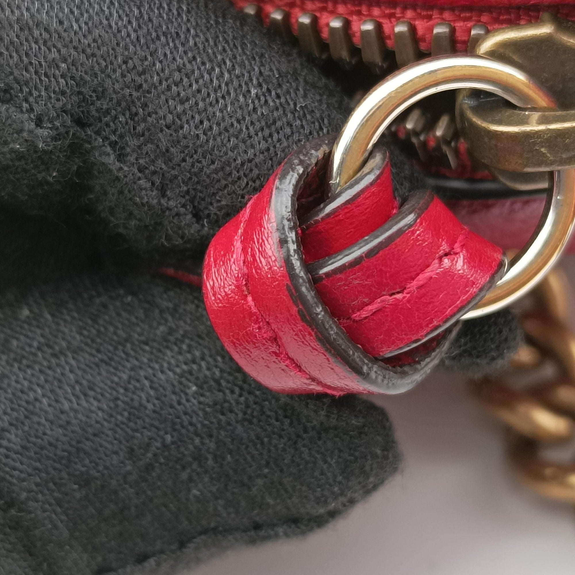 Pre-owned Gucci GG Marmont Red Leather 550154 shoulderbag | stylenewstar