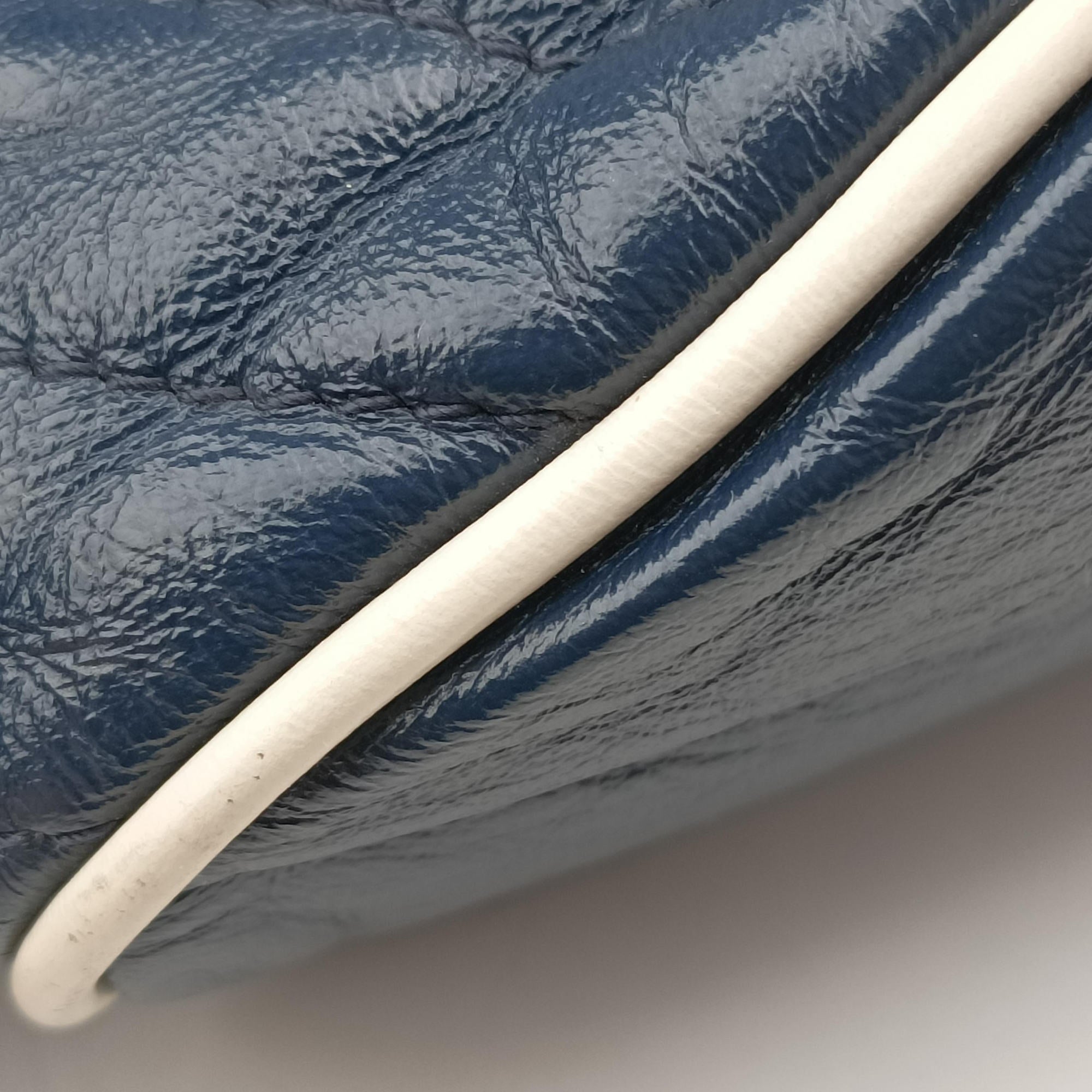 Pre-owned Gucci GG Marmont Blue Leather 573817 shoulderbag | stylenewstar