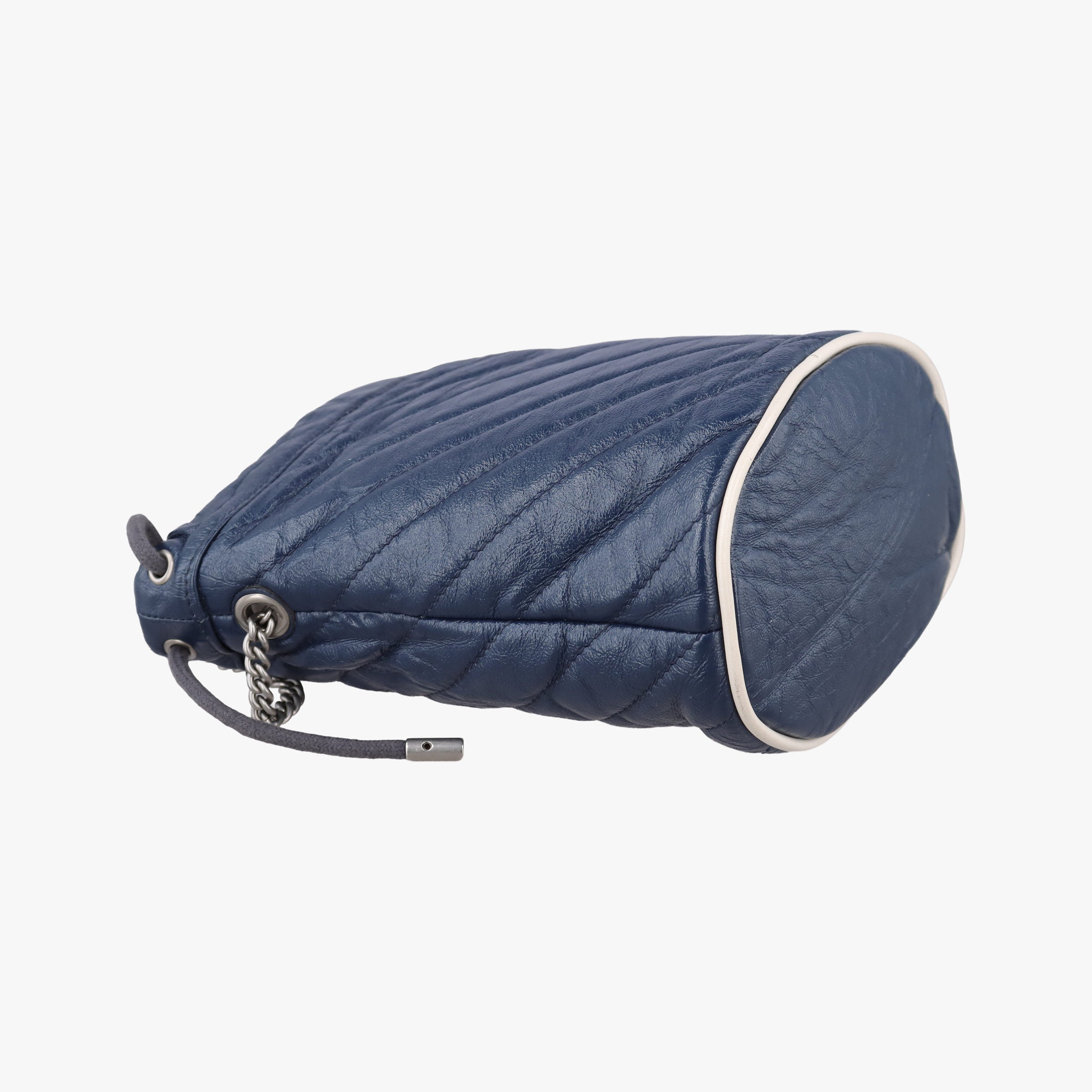 Pre-owned Gucci GG Marmont Blue Leather 573817 shoulderbag | stylenewstar