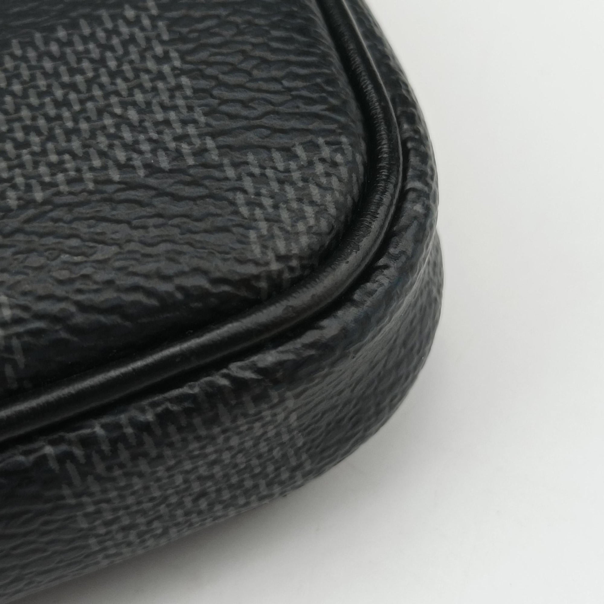 Vintage Louis Vuitton Utility Supplement Noir Damier Graphite N60324 clutchbag | stylenewstar