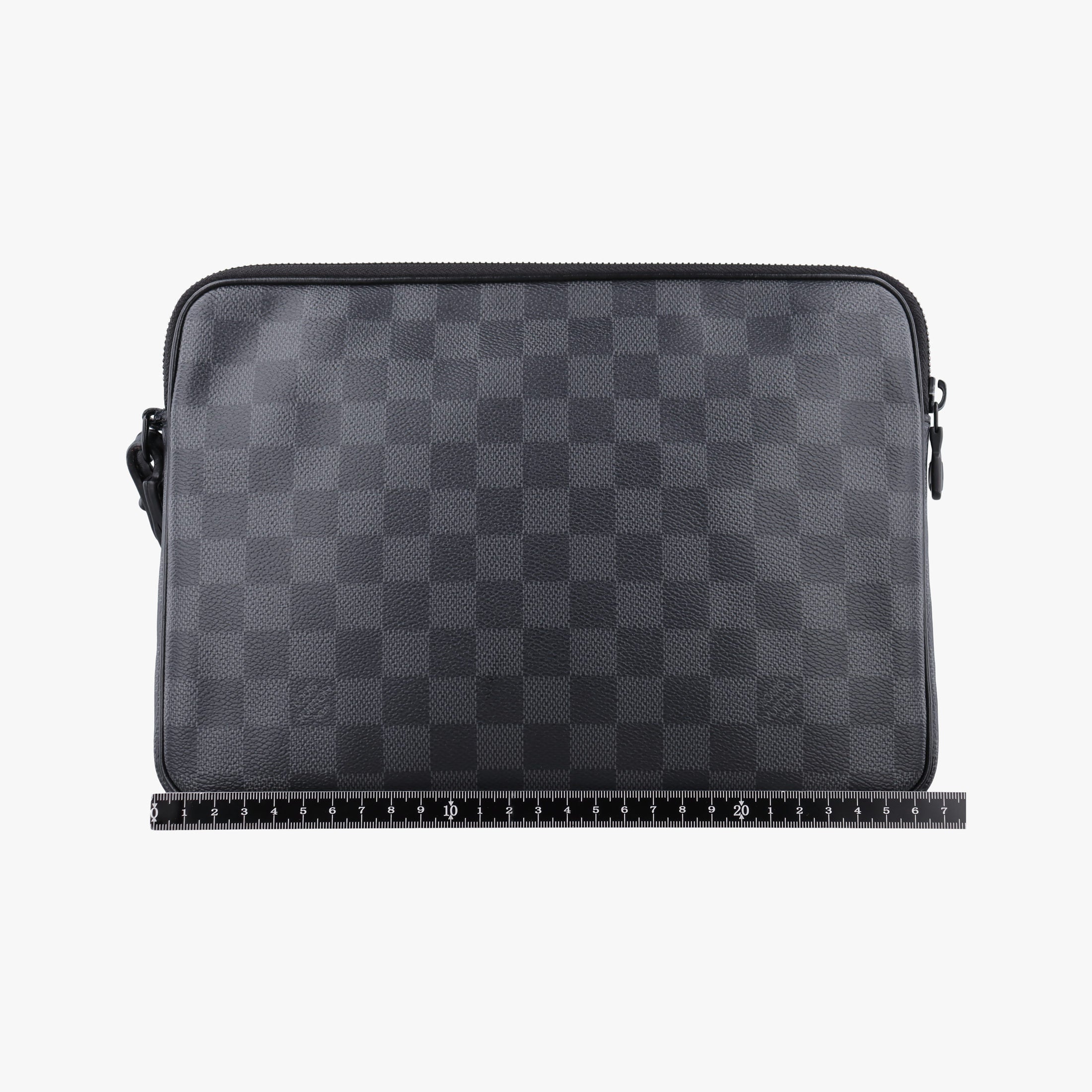 Vintage Louis Vuitton Utility Supplement Noir Damier Graphite N60324 clutchbag | stylenewstar