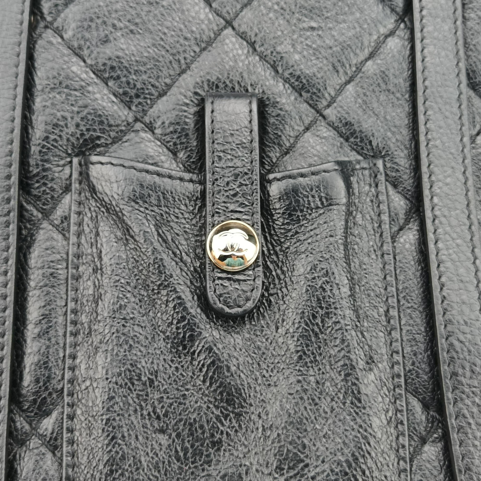 Pre-owned Chanel Matelasse Black Leather  shoulderbag | stylenewstar