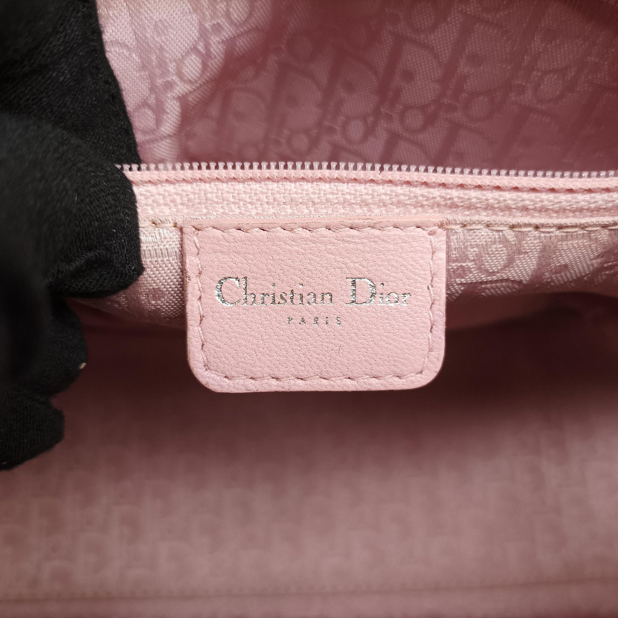 Pre-owned Christian Dior Lady Dior Pink lambskin  shoulderbag | stylenewstar