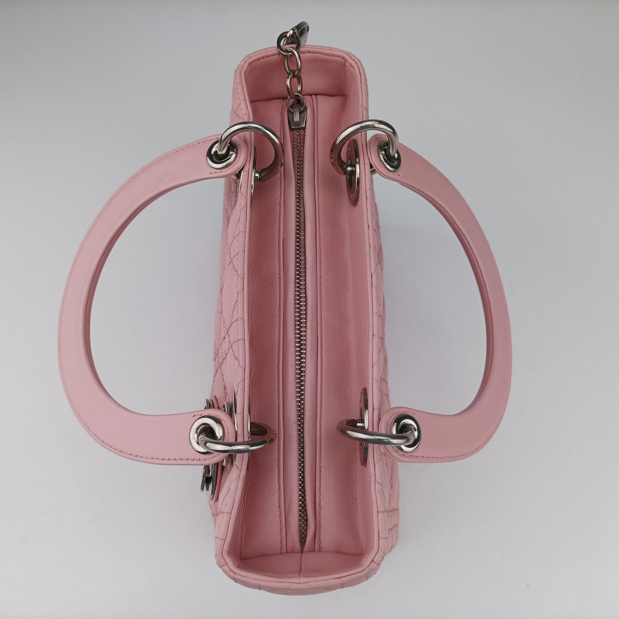 Pre-owned Christian Dior Lady Dior Pink lambskin  shoulderbag | stylenewstar