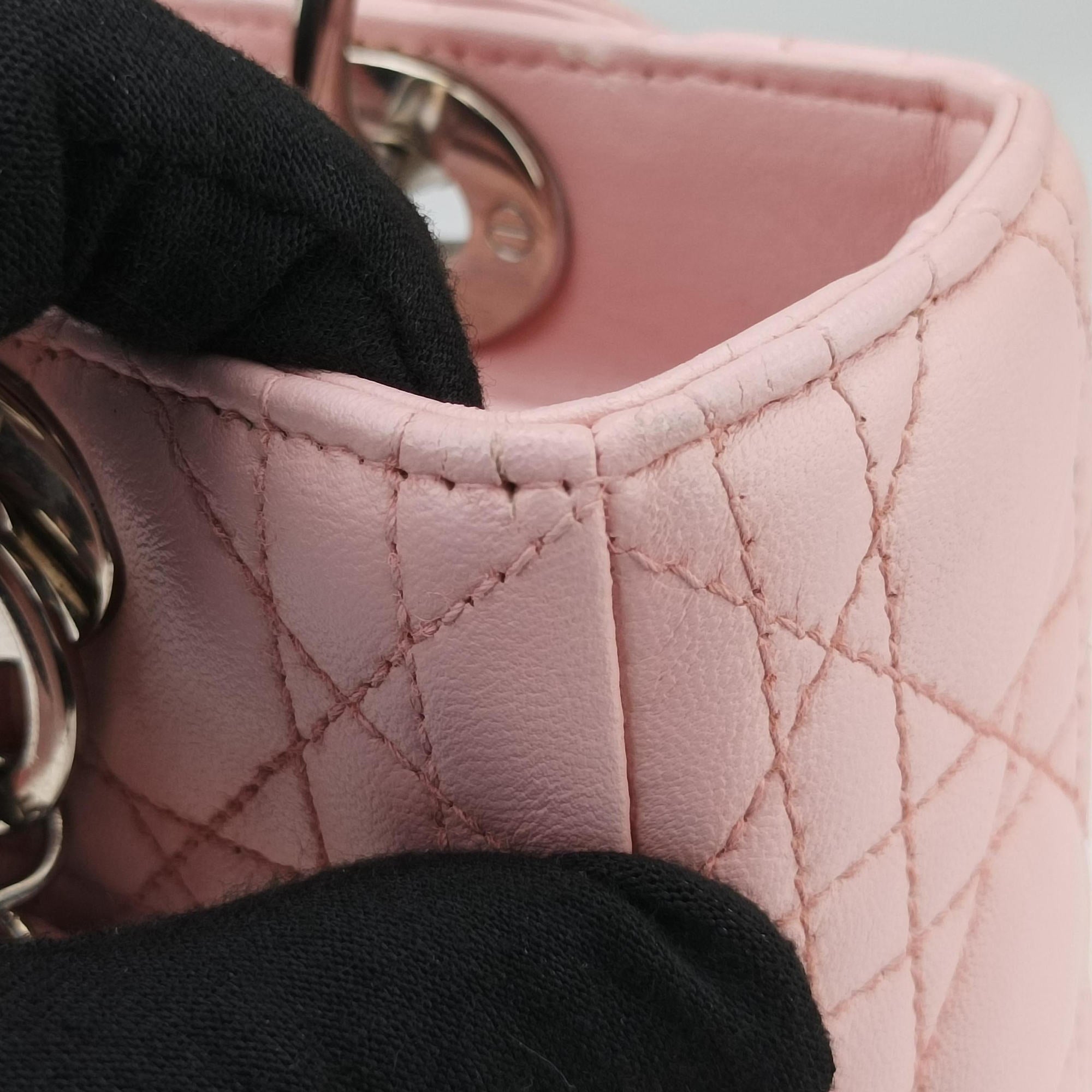 Pre-owned Christian Dior Lady Dior Pink lambskin  shoulderbag | stylenewstar