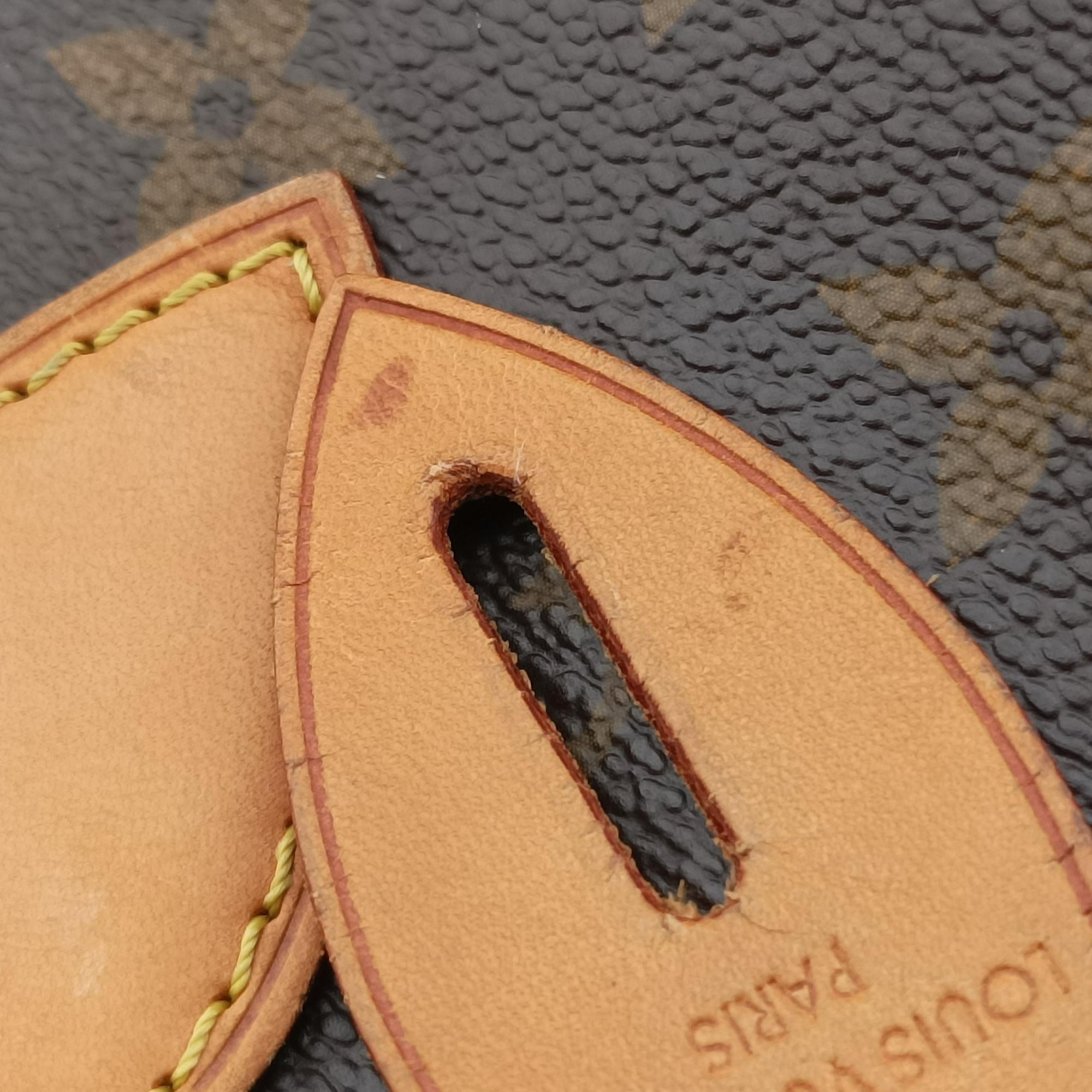 Pre-owned Louis Vuitton LOCKIT Brown Monogram Canvas M40102 handbag | stylenewstar