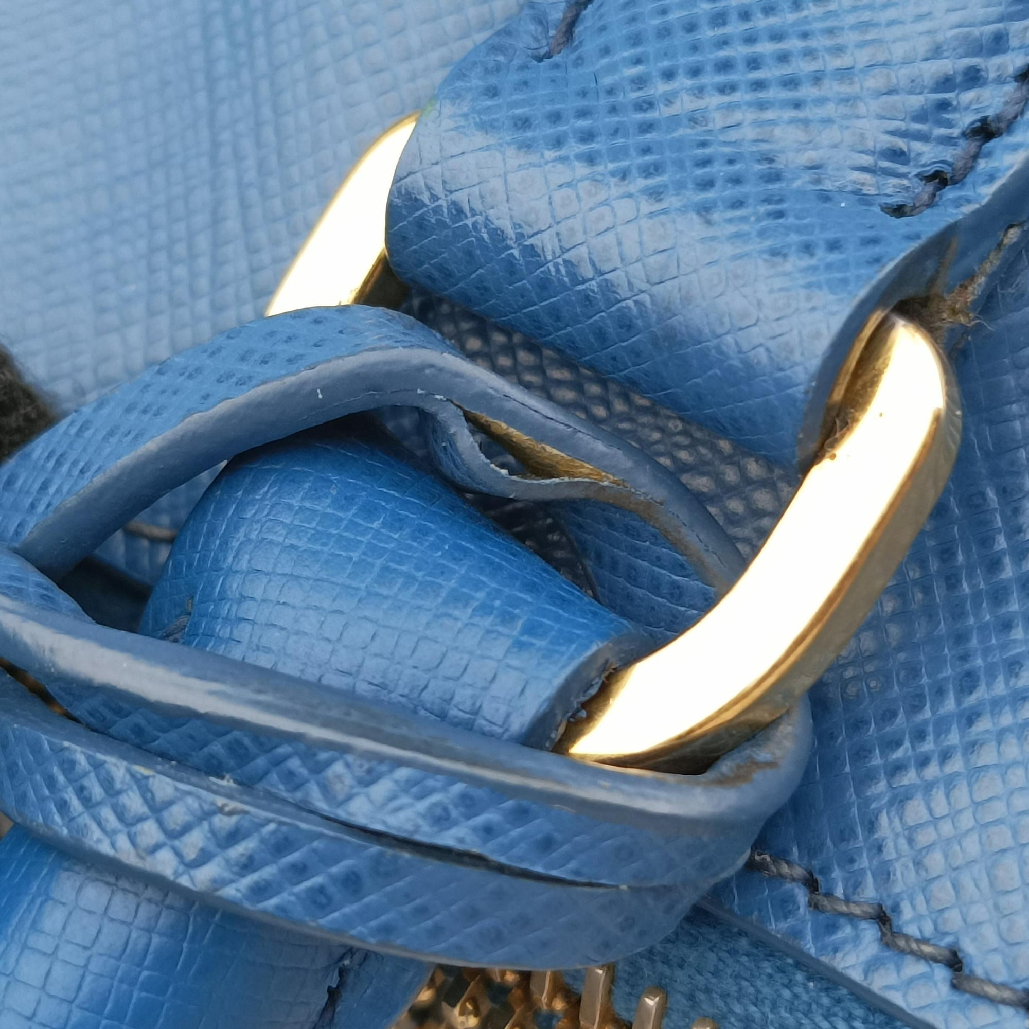 Pre-owned Prada Galleria Blue SAFFIANO Leather BN2274 shoulderbag | stylenewstar
