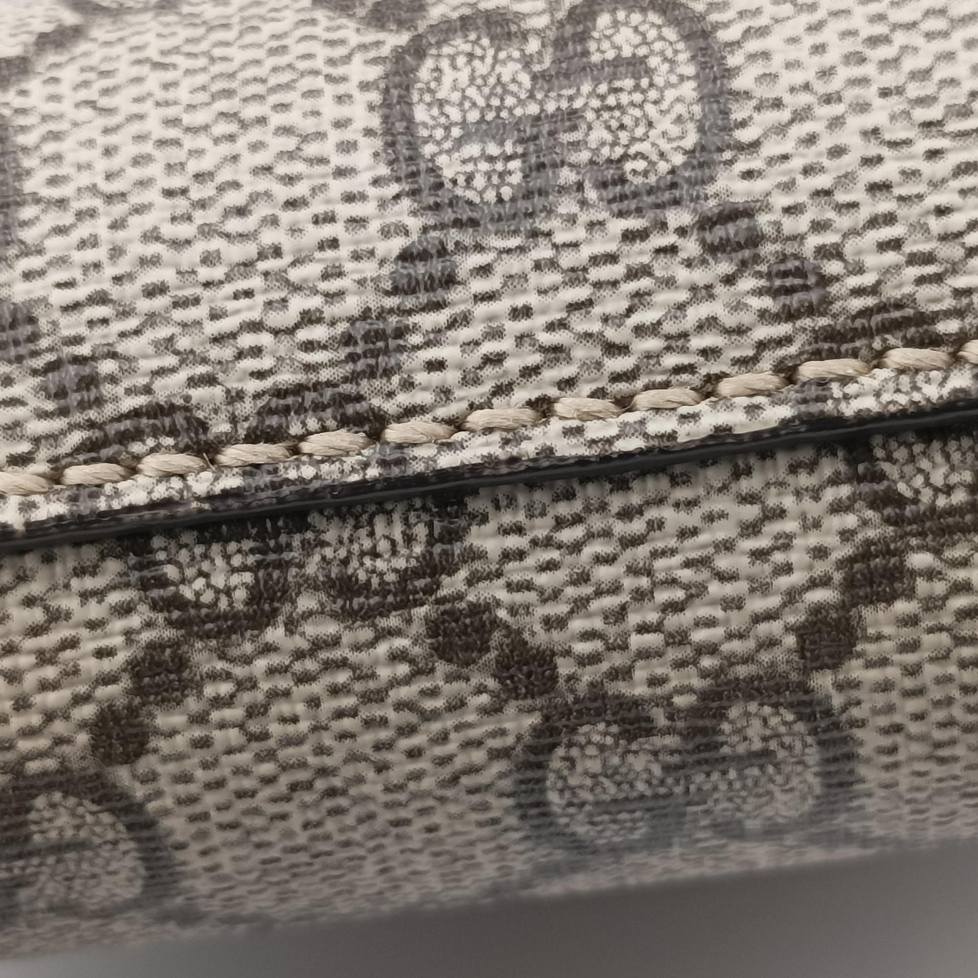 Pre-owned Gucci Interlocking G Messenger Beige × Brown PVC coated canvas× Leather 723306 shoulderbag | stylenewstar