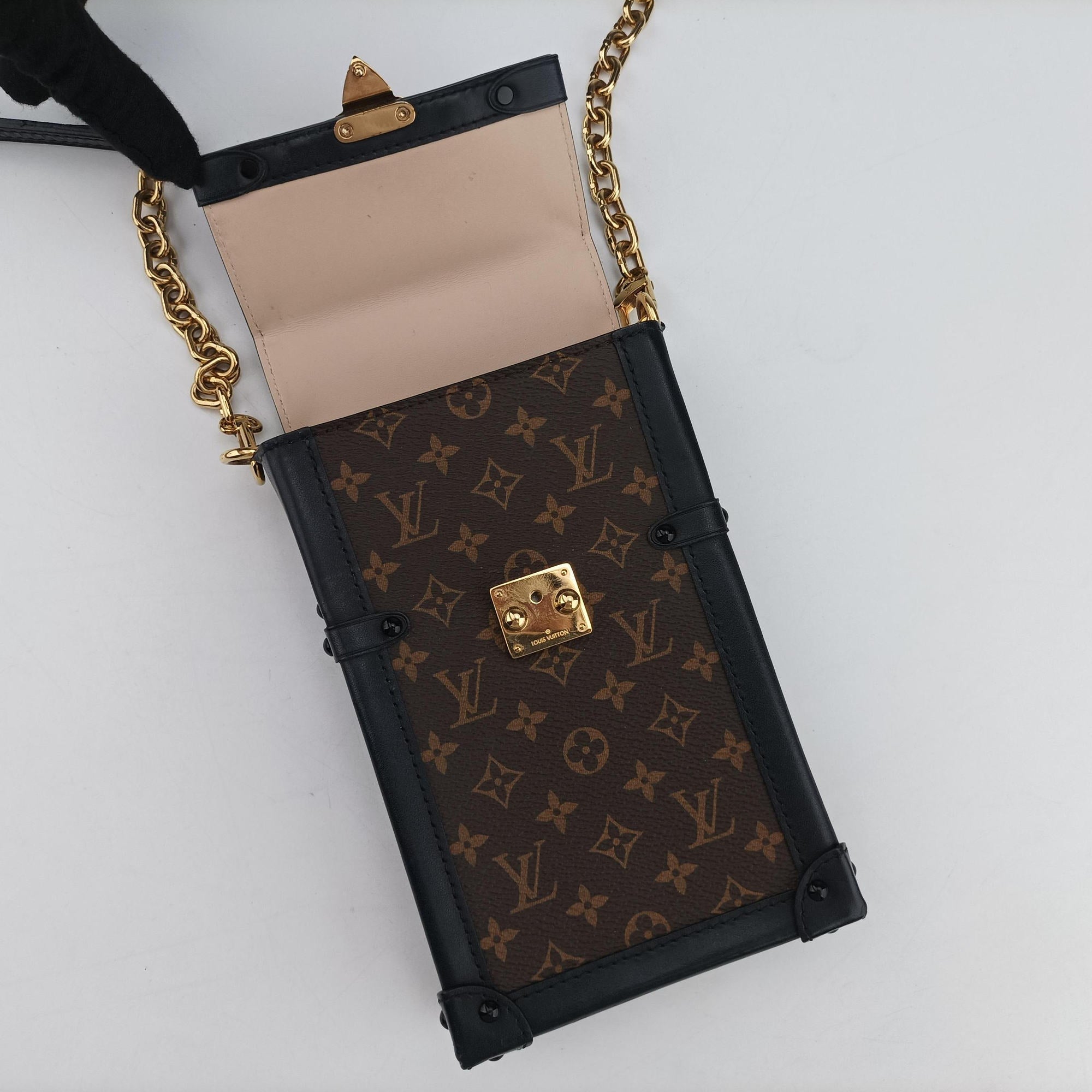 Pre-owned Louis Vuitton Vertical Trunk Pochette Brown×Black Monogram Canvas x leather M63913 shoulderbag | stylenewstar